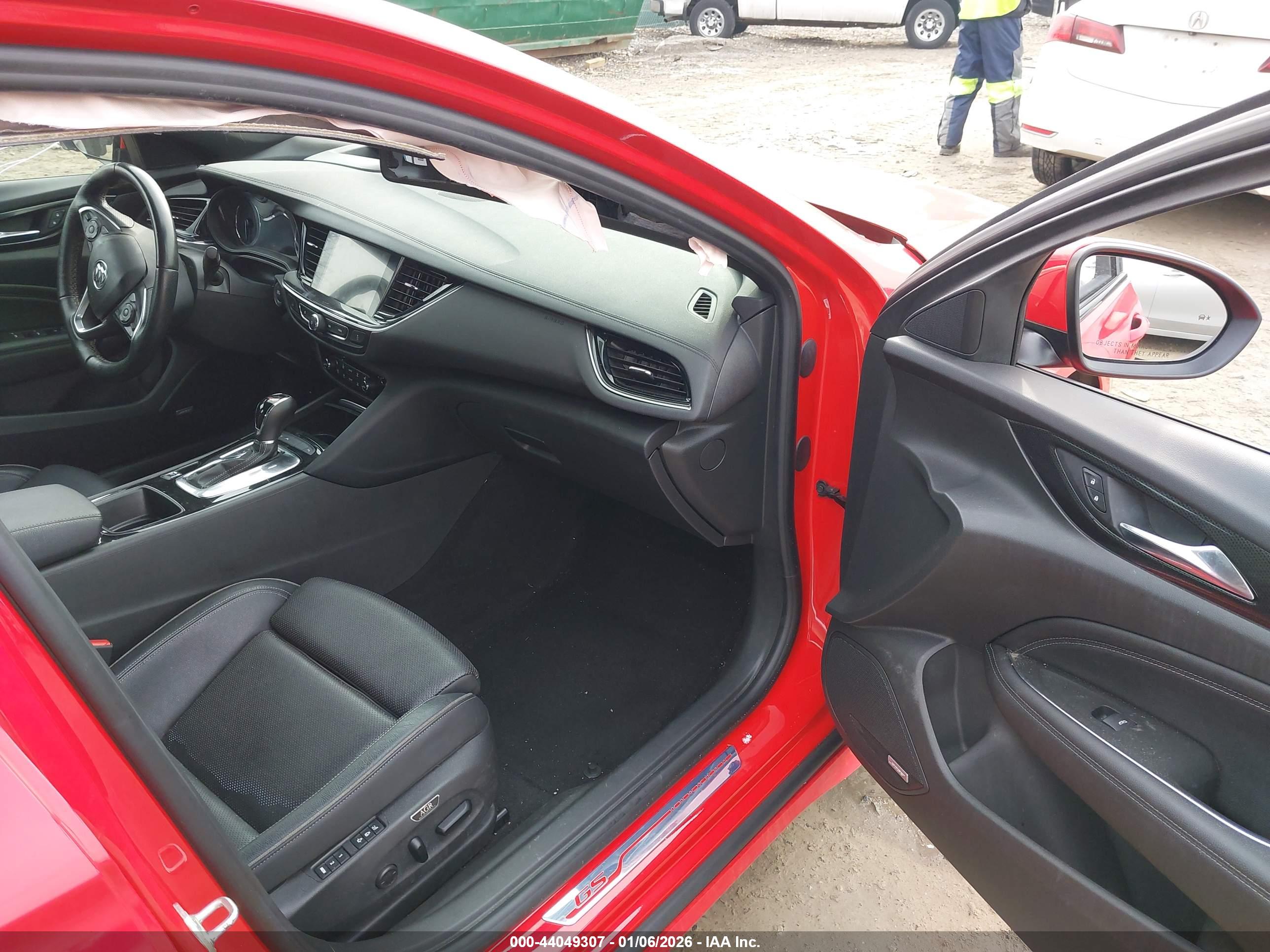 BUICK REGAL image 5
