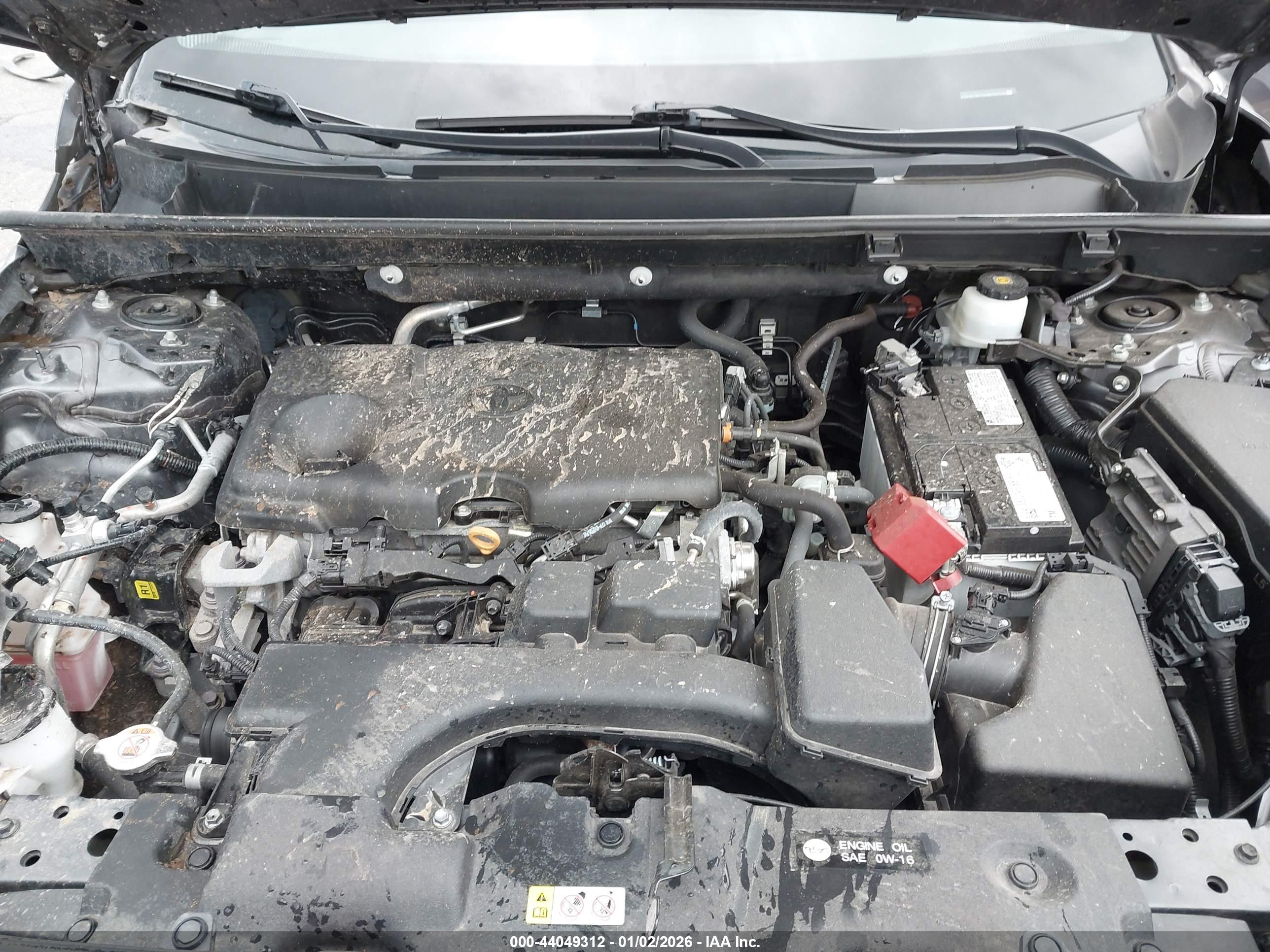 TOYOTA RAV4 image 10