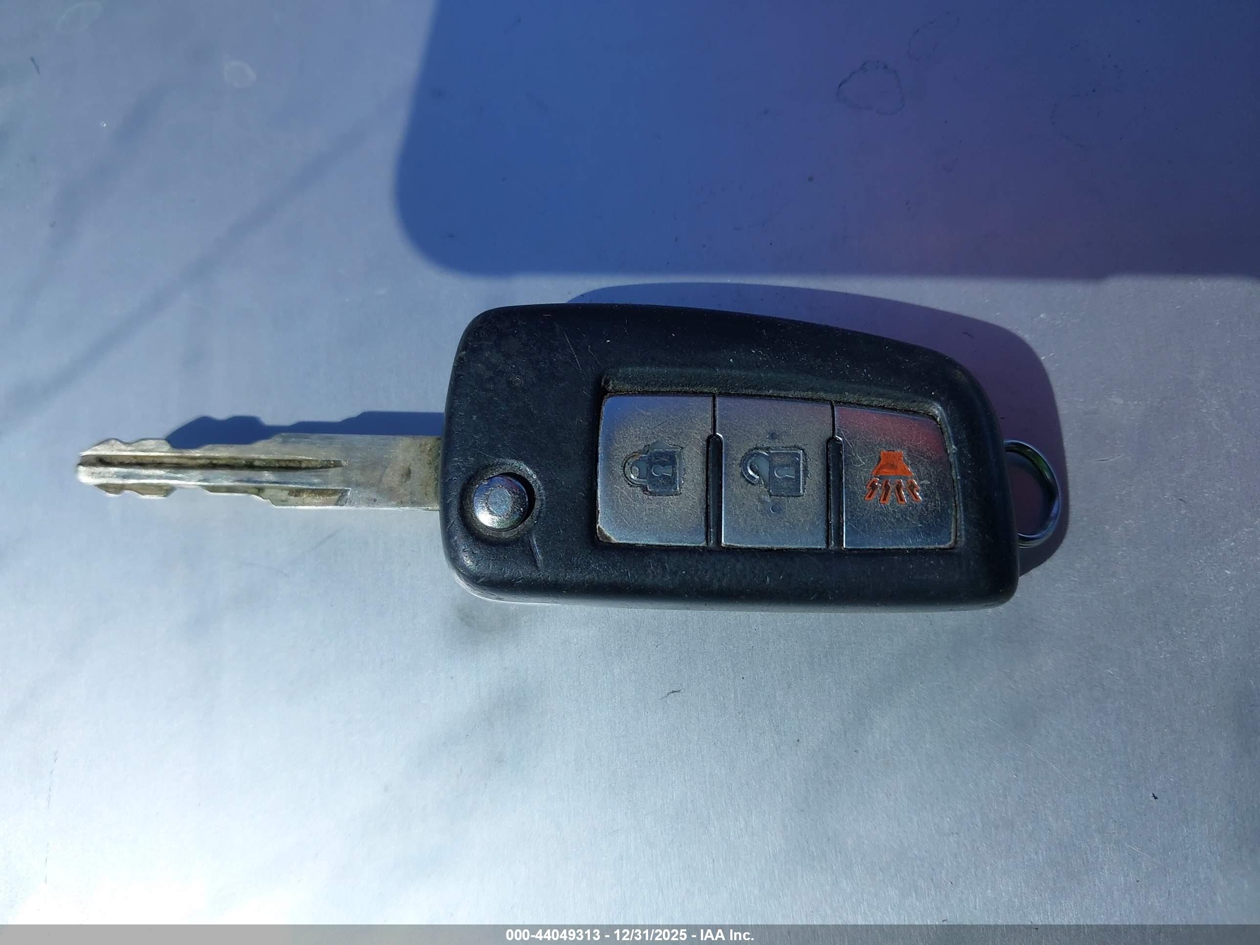 NISSAN ROGUE image 11