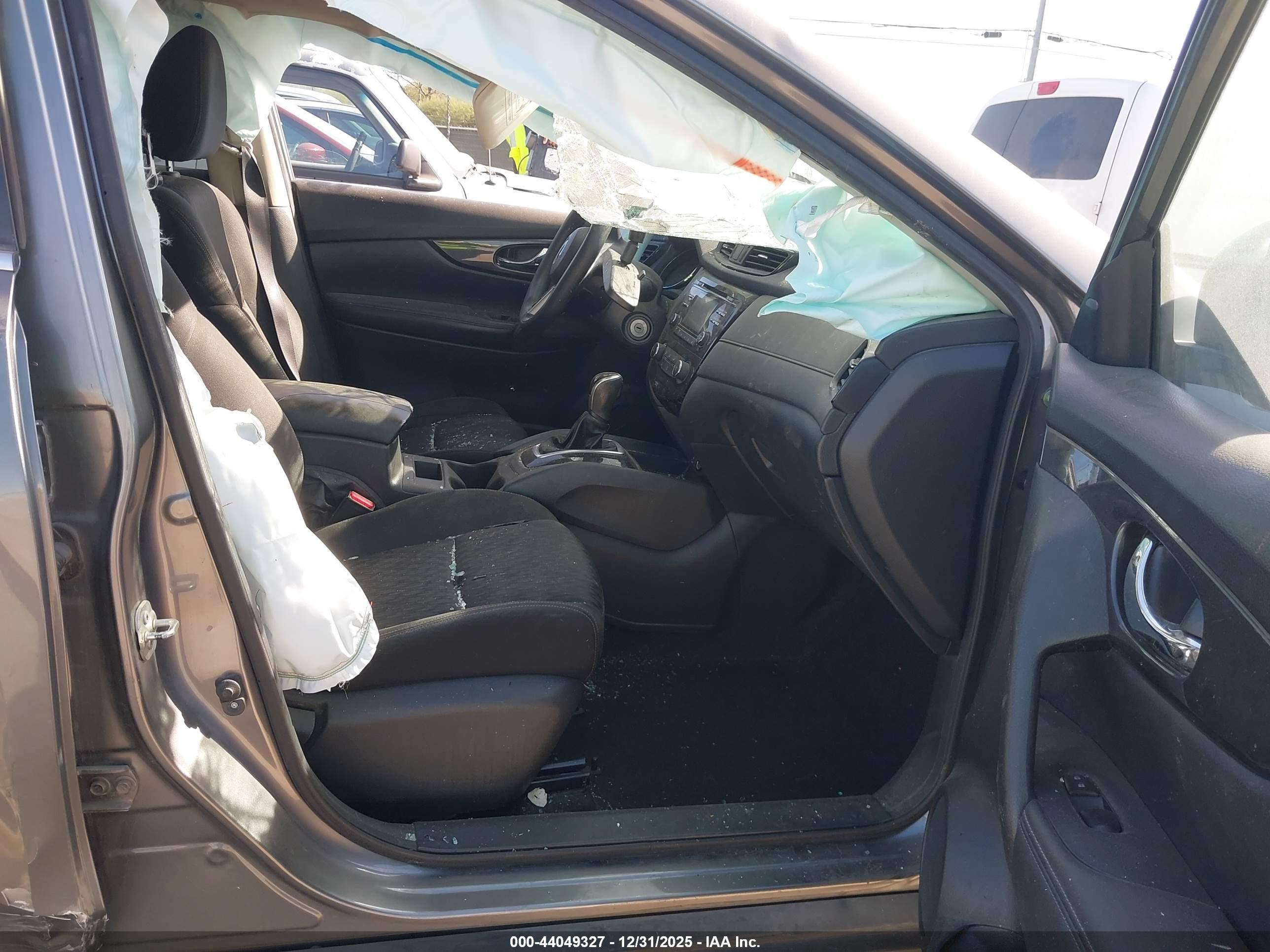 NISSAN ROGUE image 5