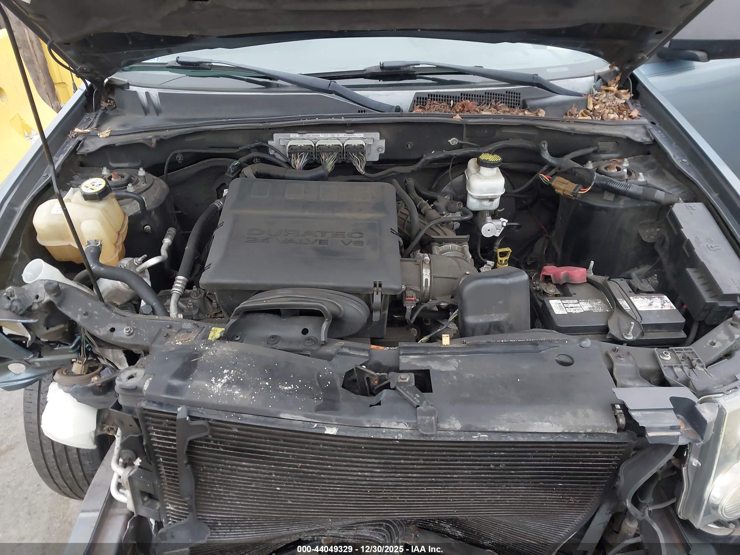 FORD ESCAPE image 10