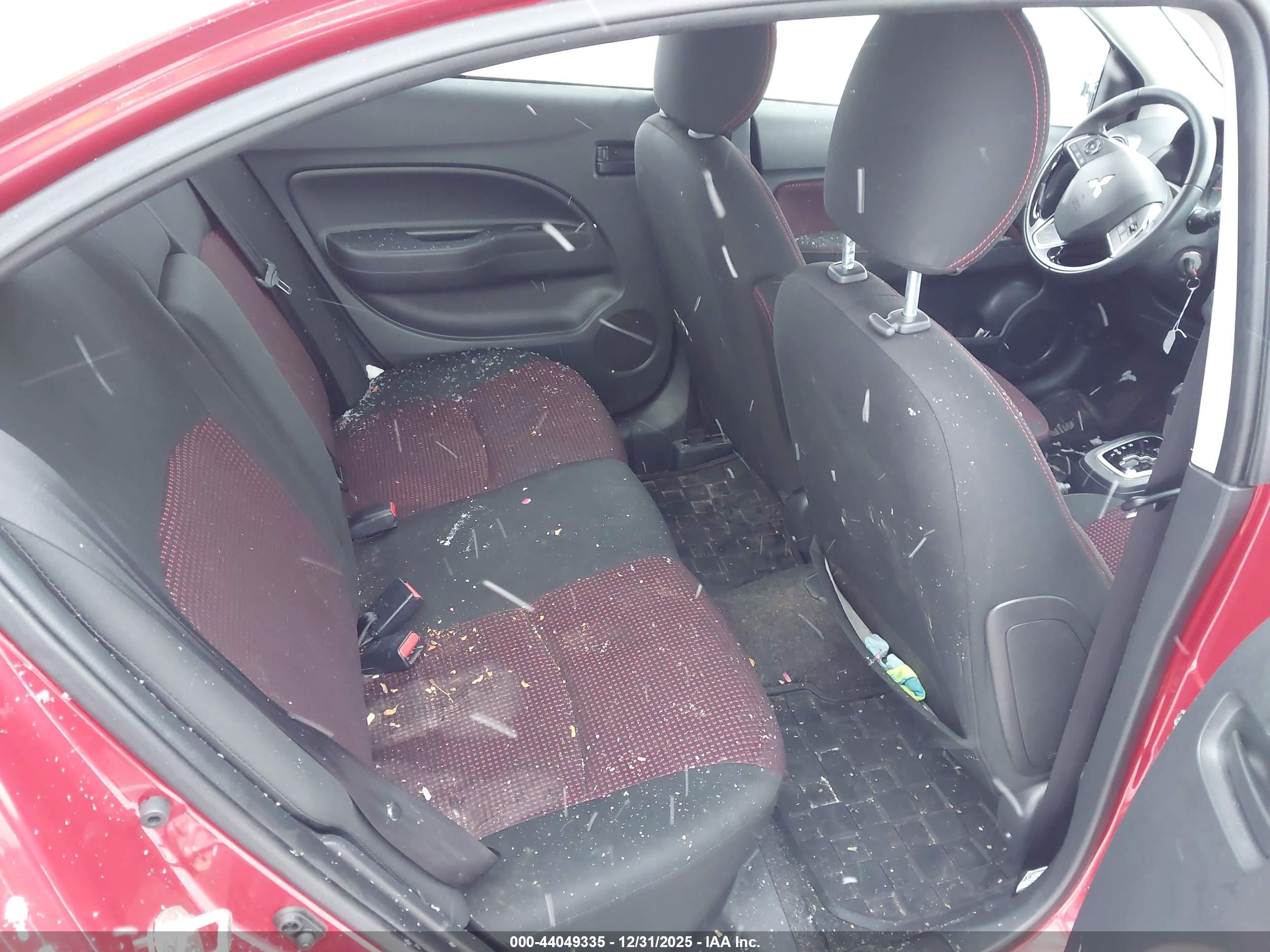 MITSUBISHI MIRAGE image 8