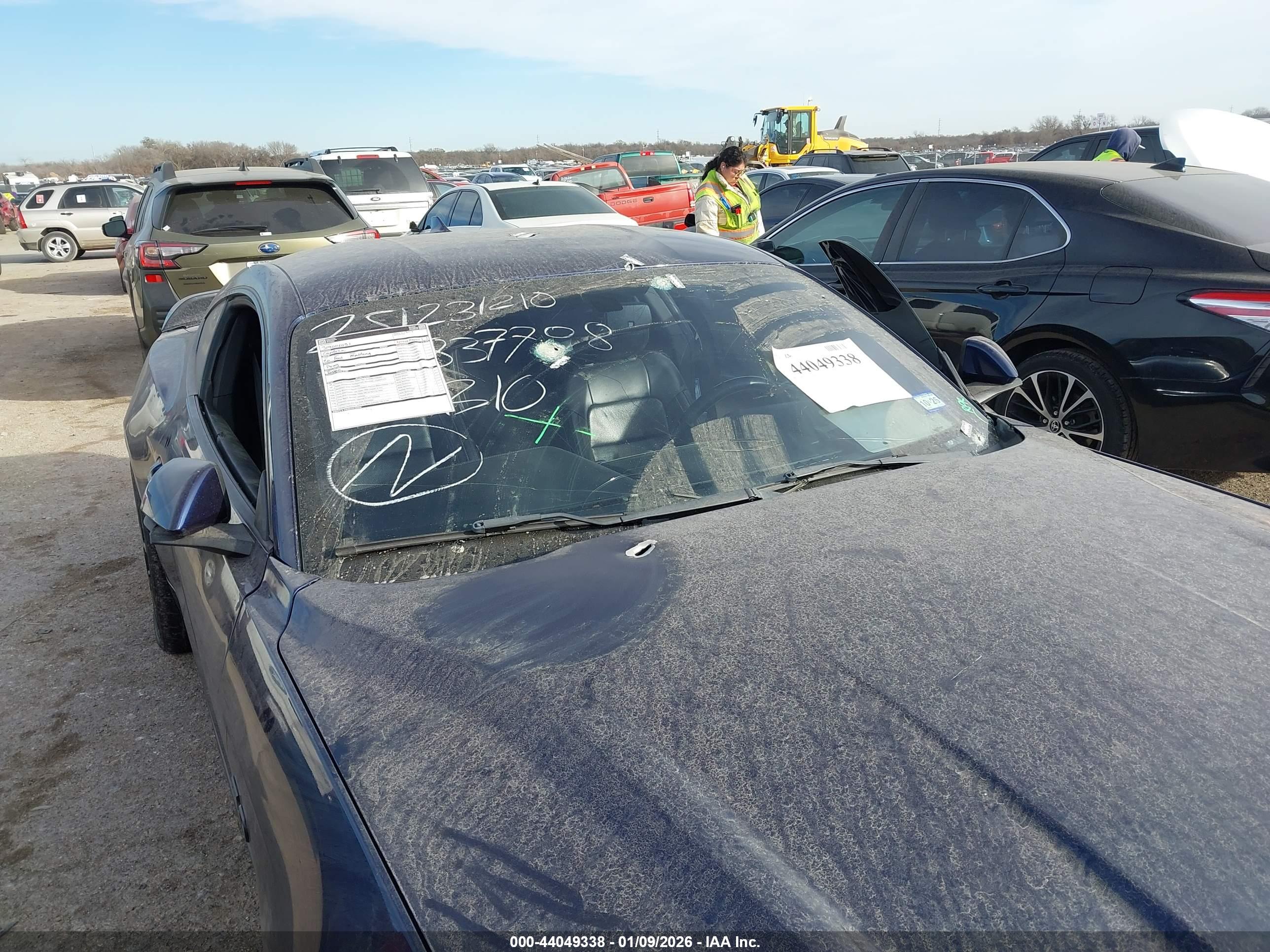 FORD MUSTANG image 6