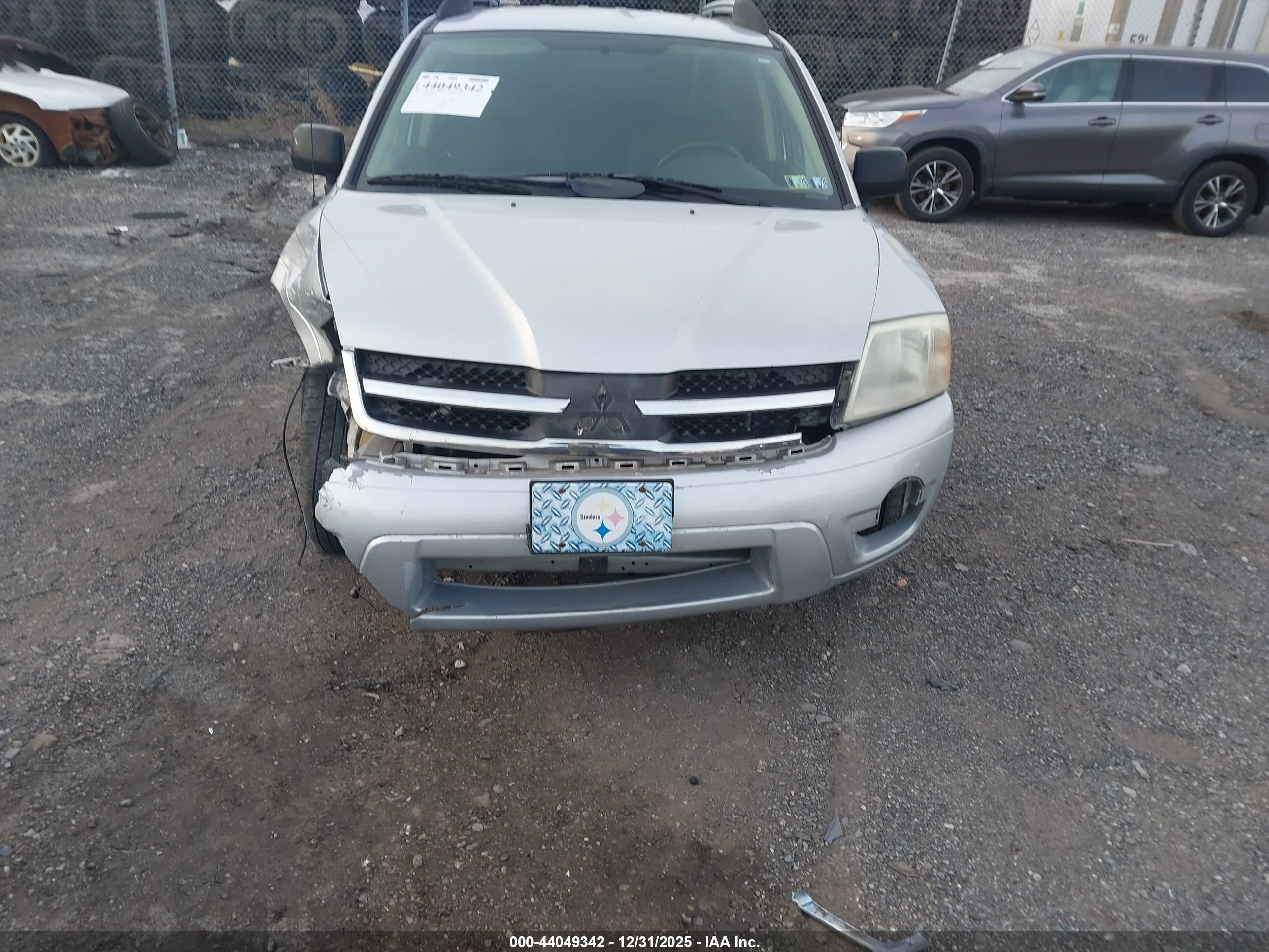 MITSUBISHI ENDEAVOR image 6