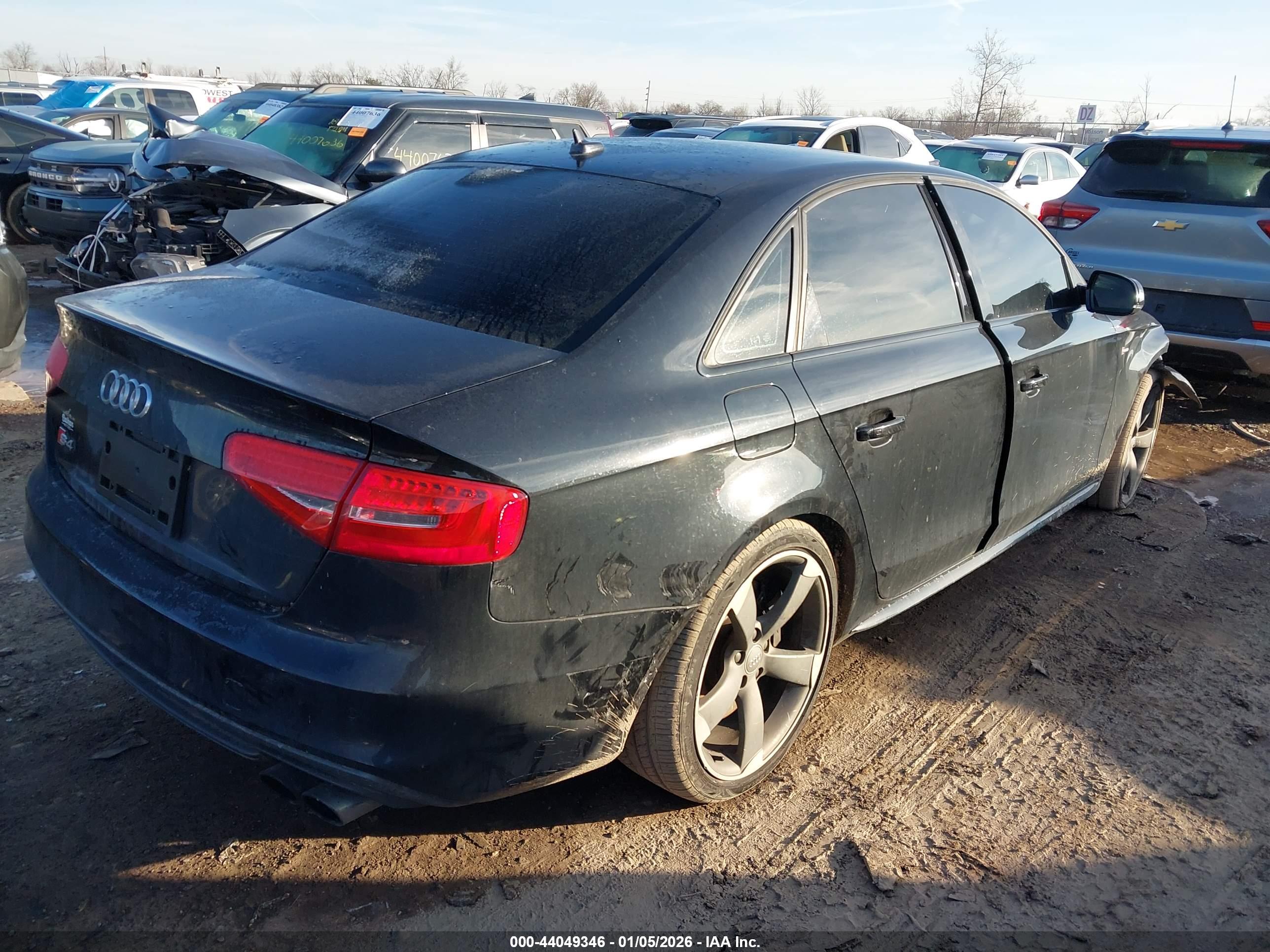 AUDI S4 image 4