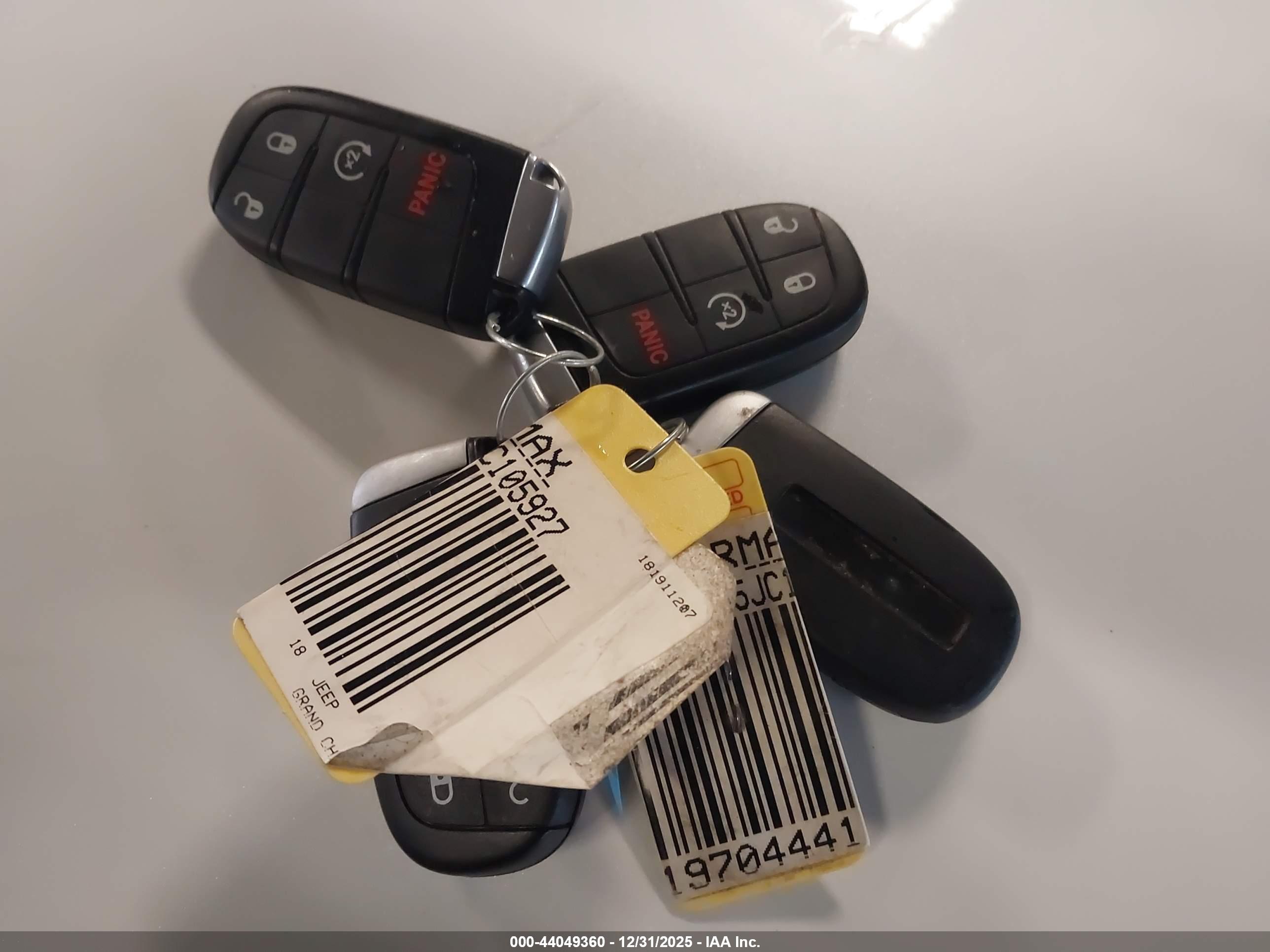 JEEP GRAND image 11