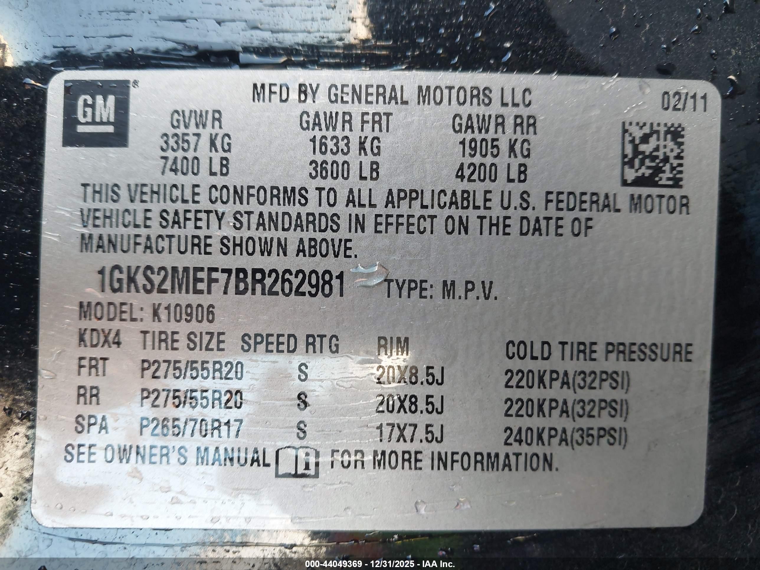 GMC YUKON image 9