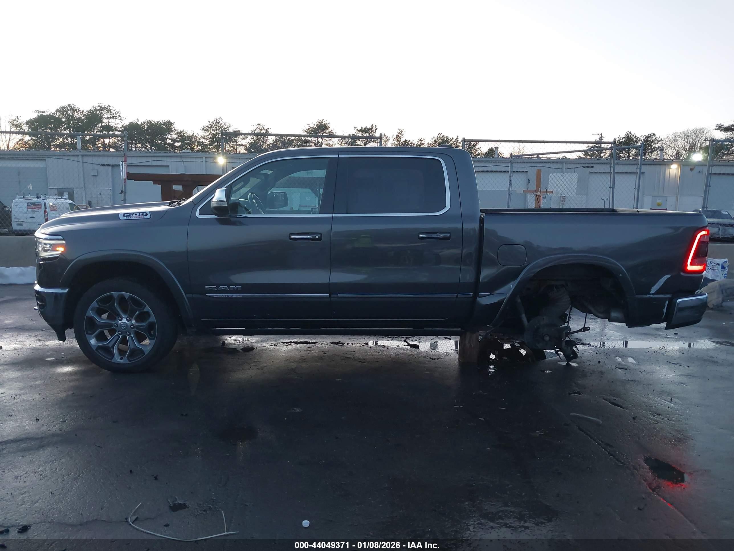 RAM 1500 image 6