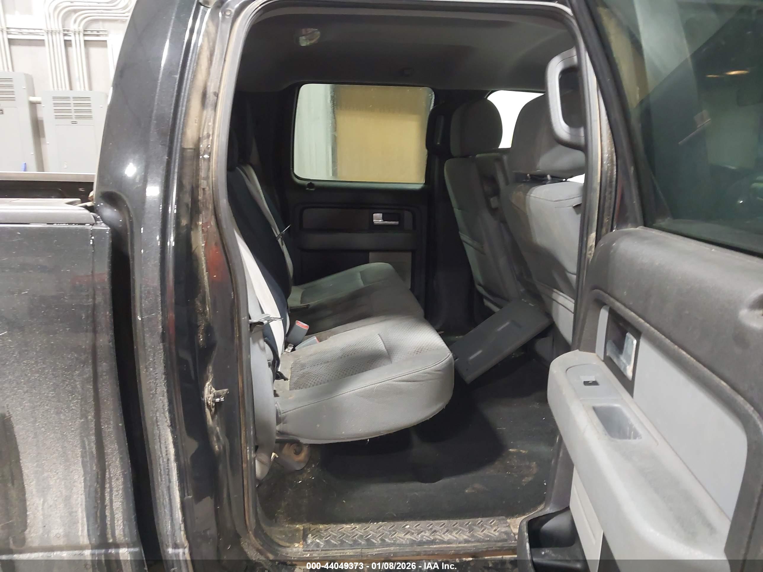 FORD F-150 image 8