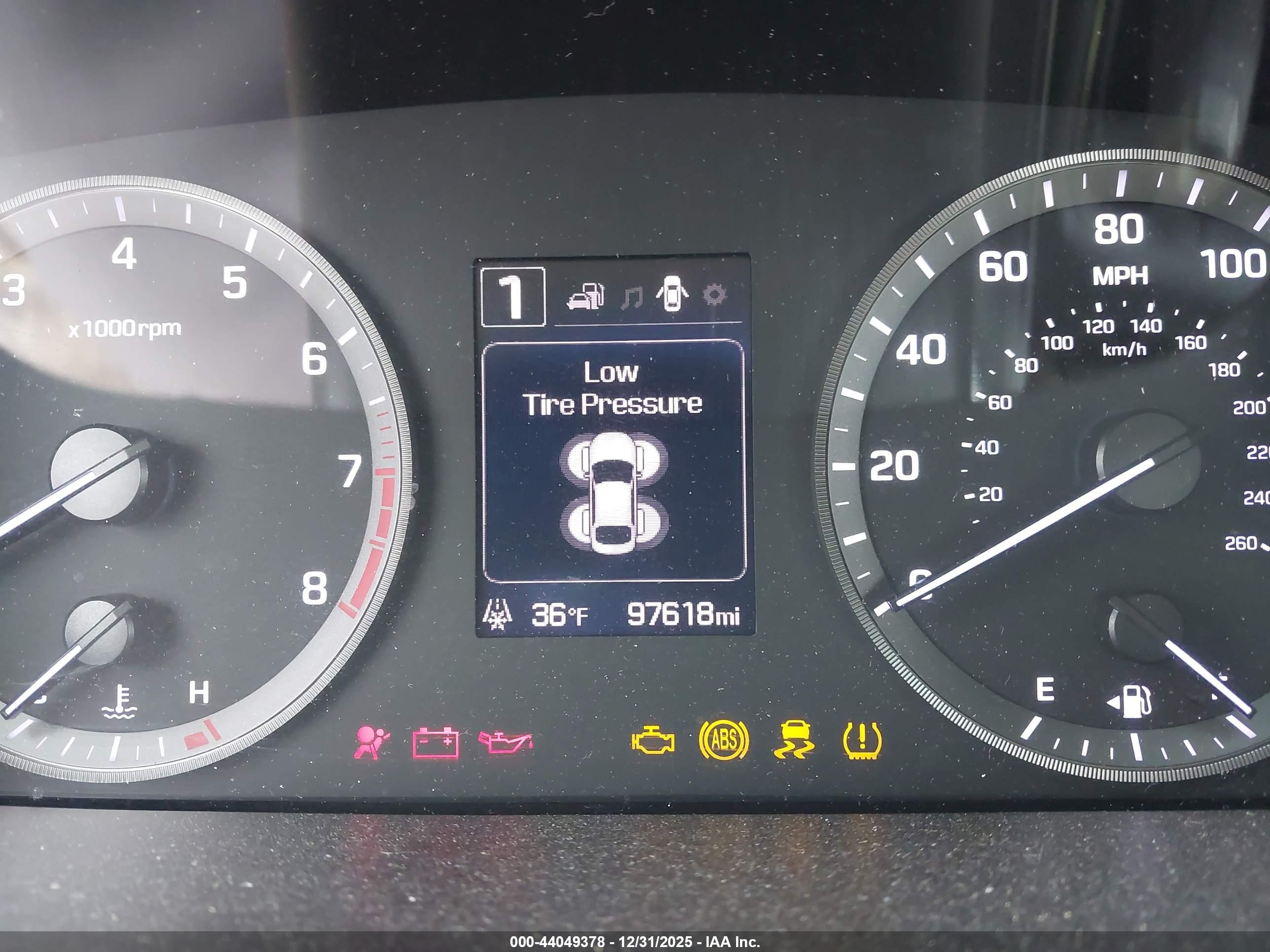 HYUNDAI SONATA image 7
