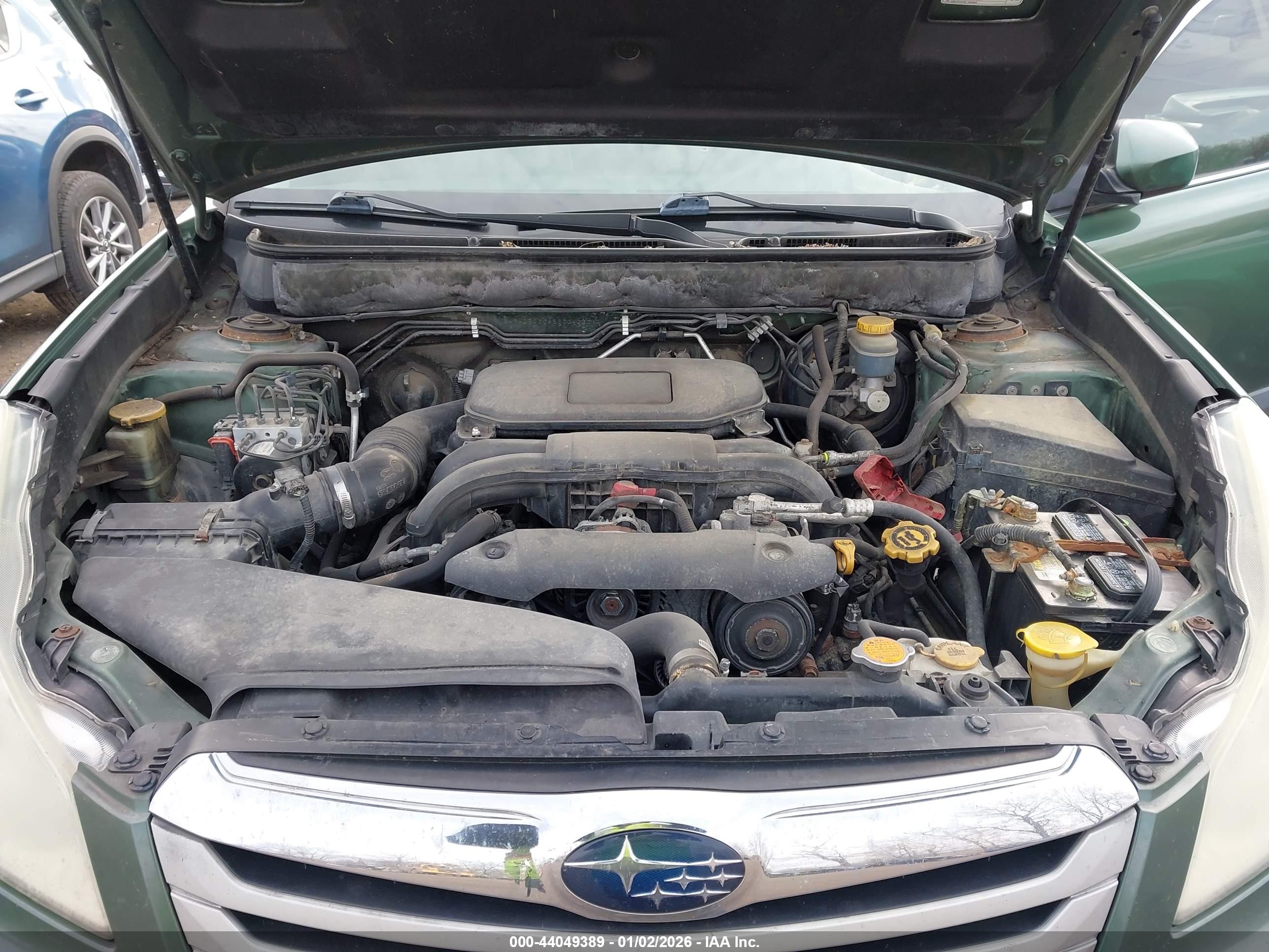 SUBARU OUTBACK image 10
