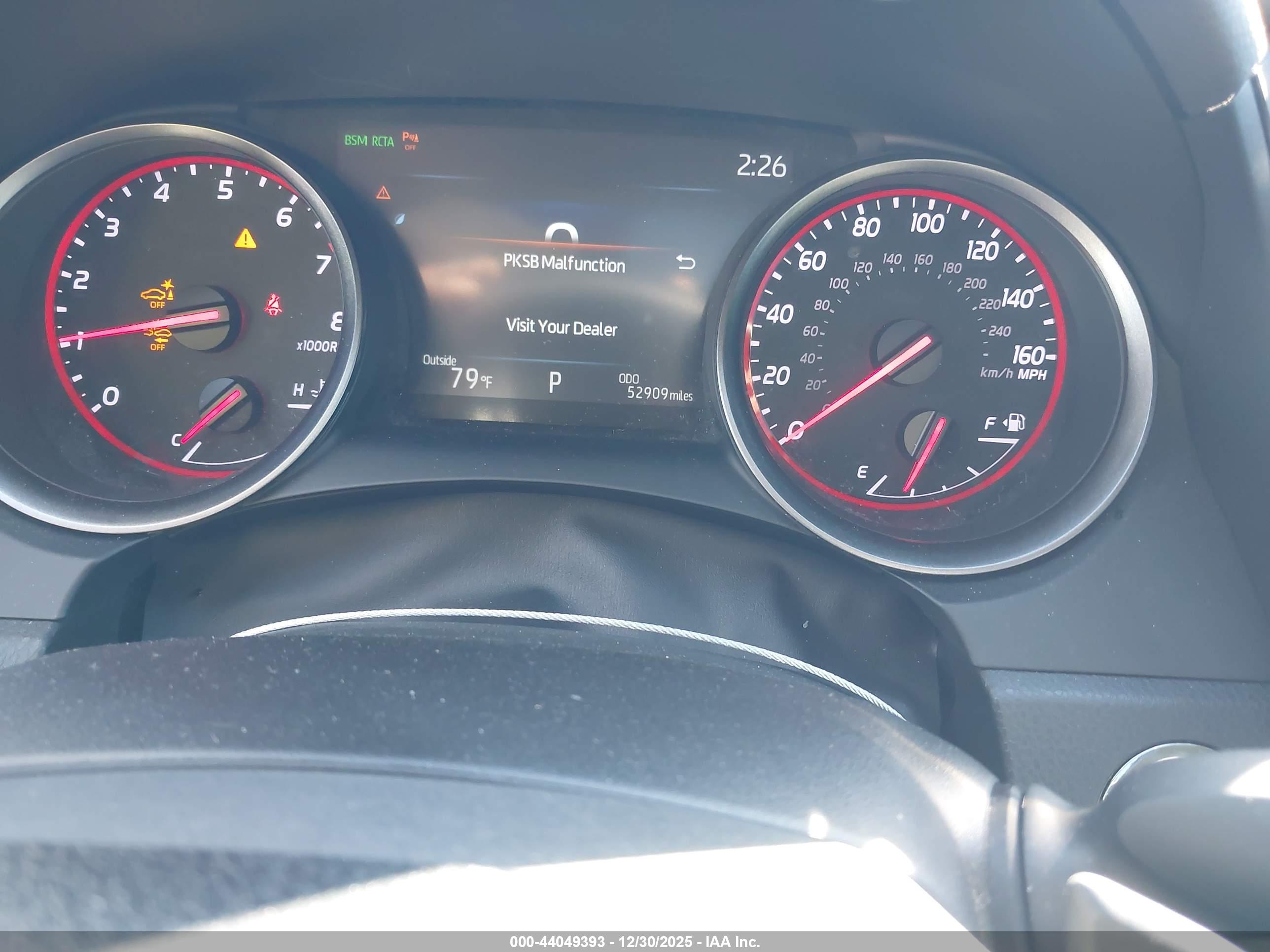 TOYOTA CAMRY image 7
