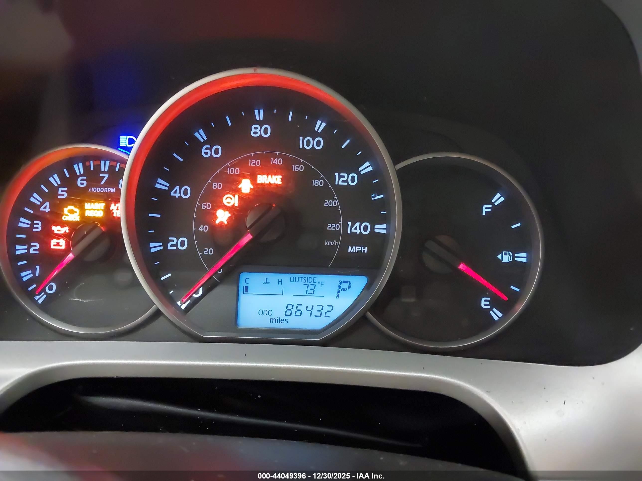 TOYOTA RAV4 image 7