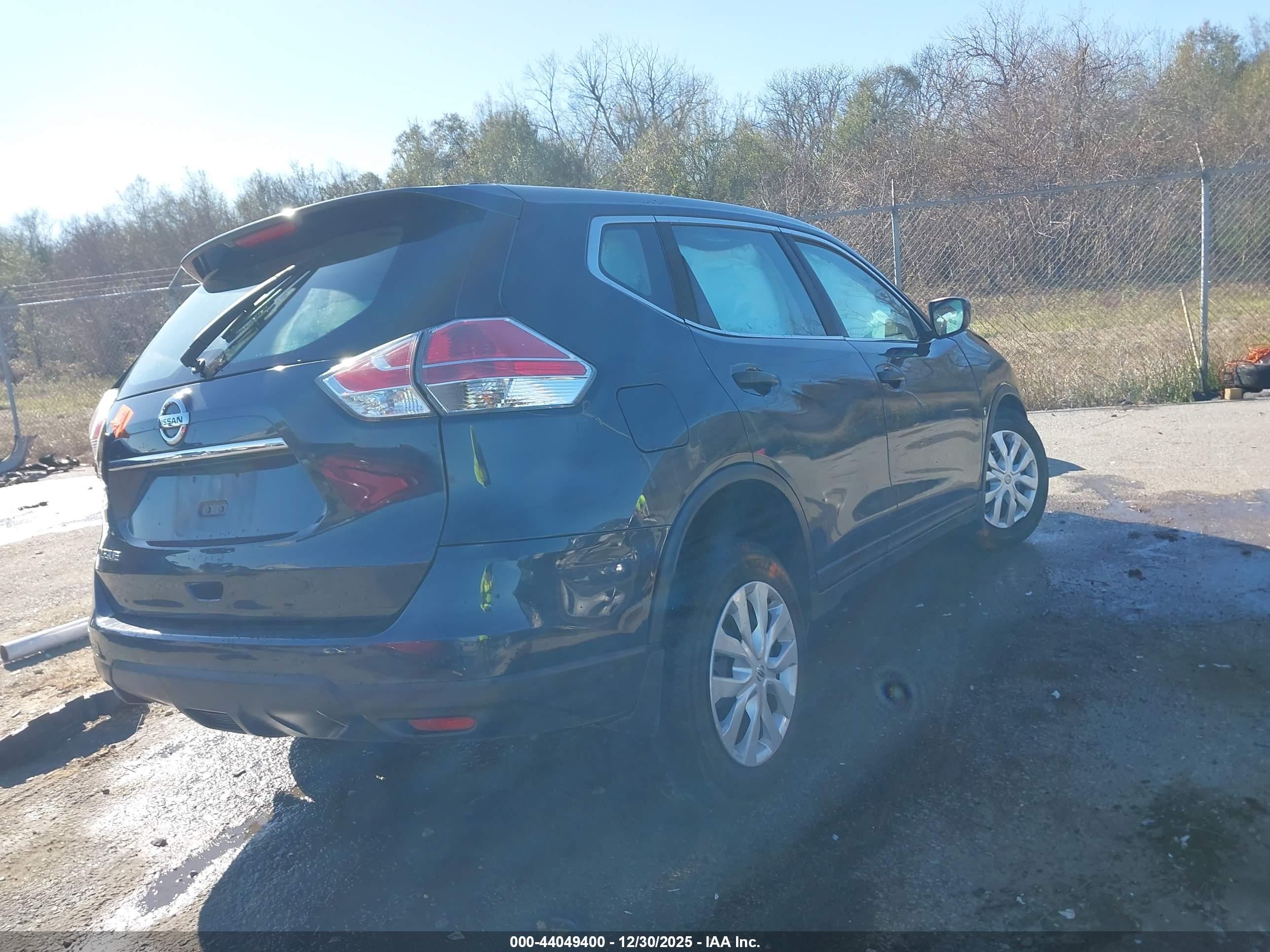NISSAN ROGUE image 4