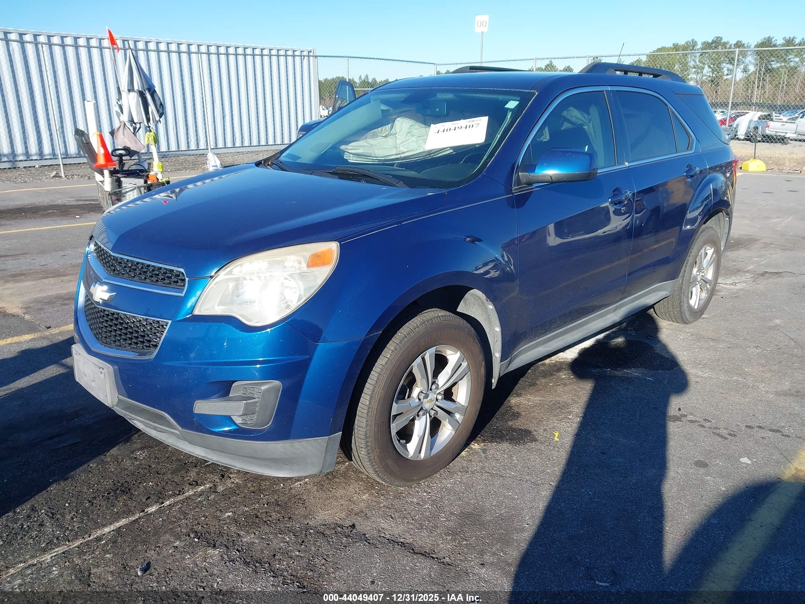 CHEVROLET EQUINOX image 2