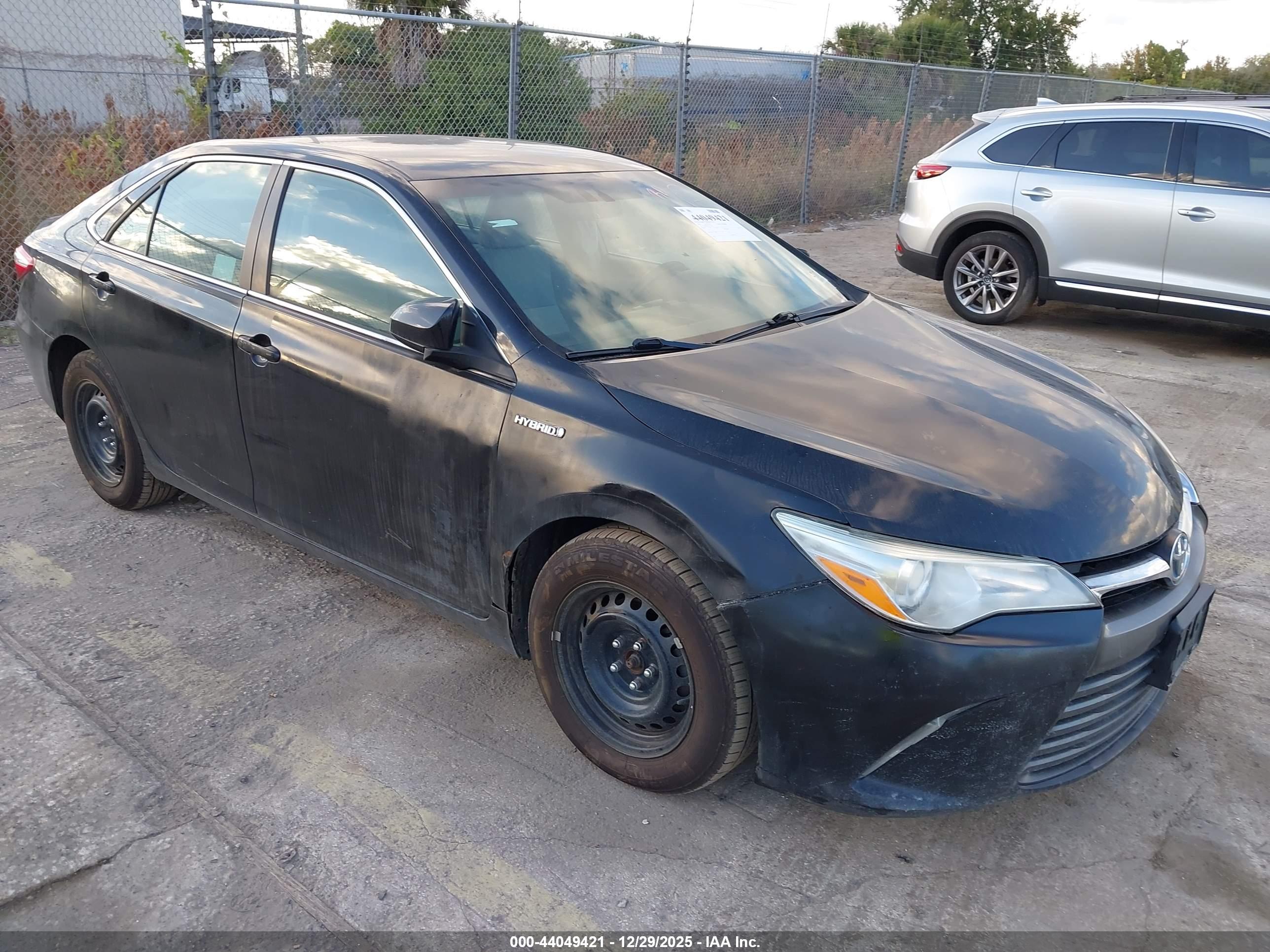 TOYOTA CAMRY image 6