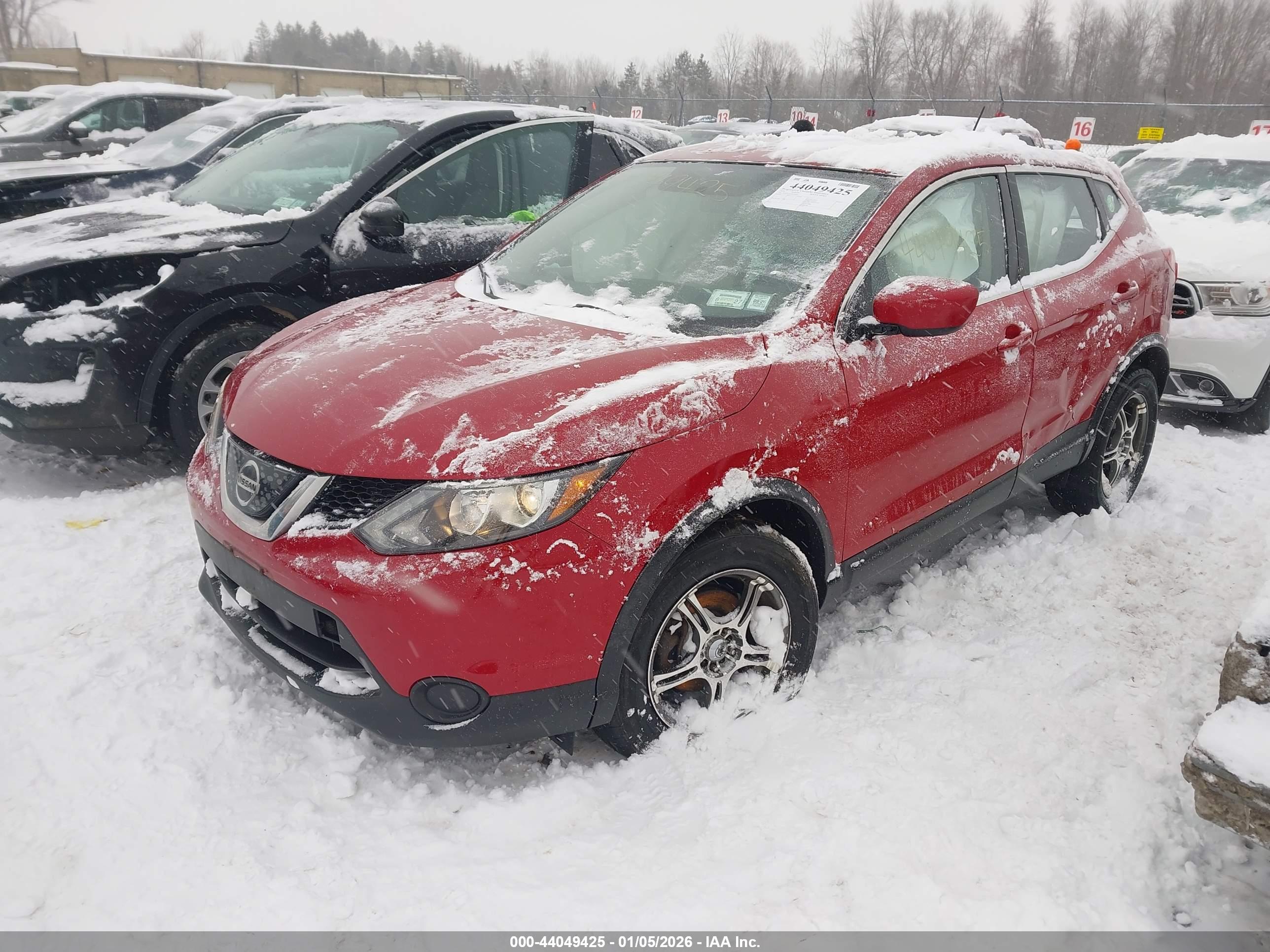 NISSAN ROGUE image 2