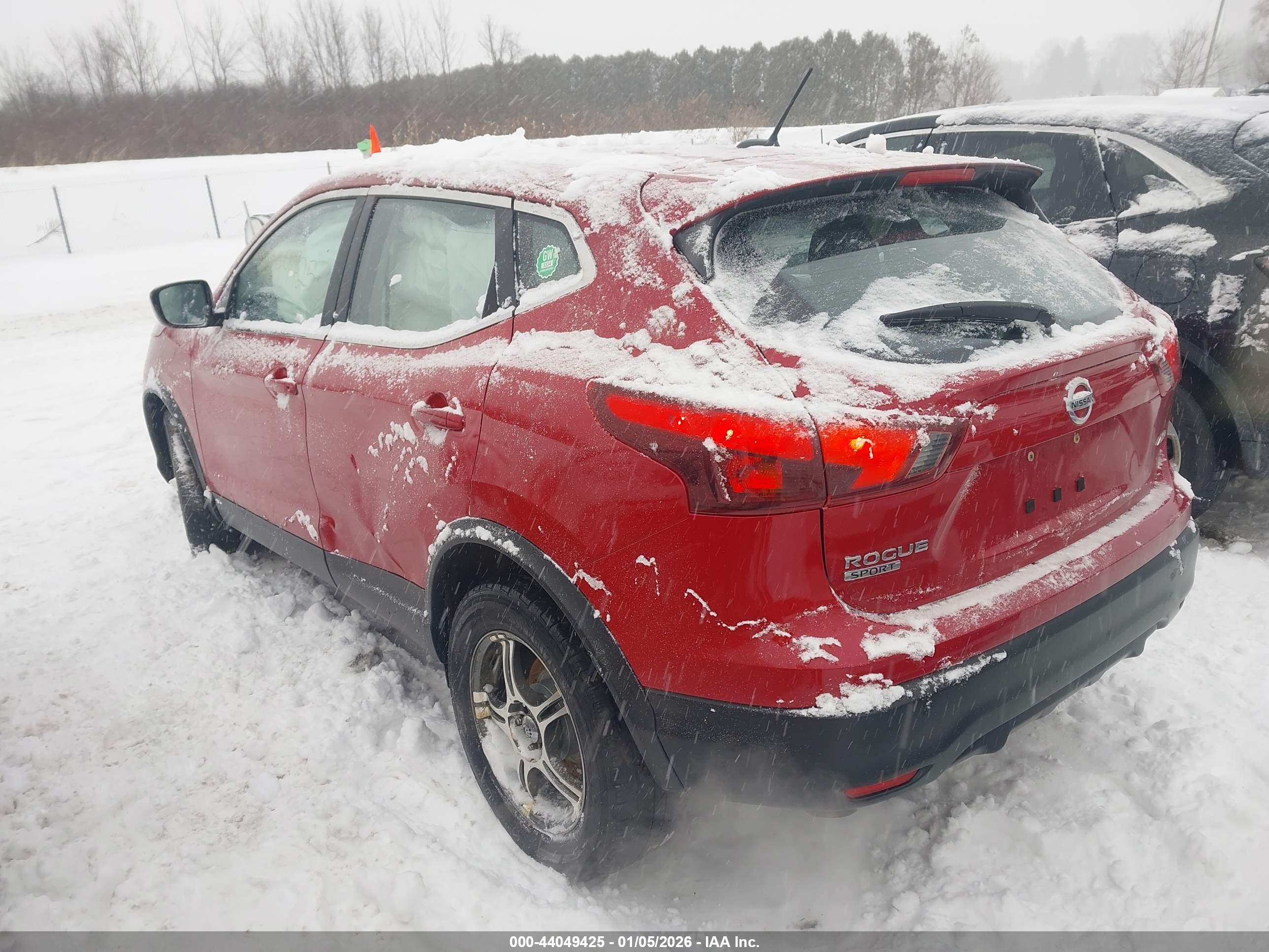 NISSAN ROGUE image 3