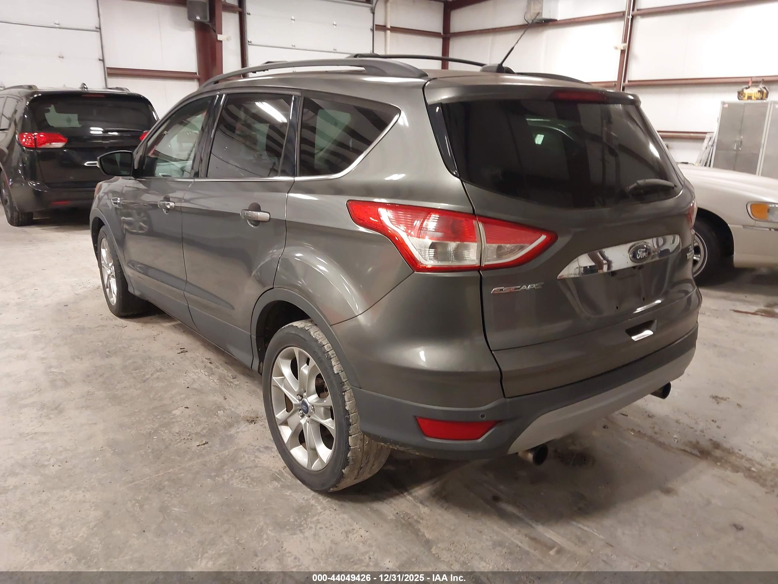 FORD ESCAPE image 3