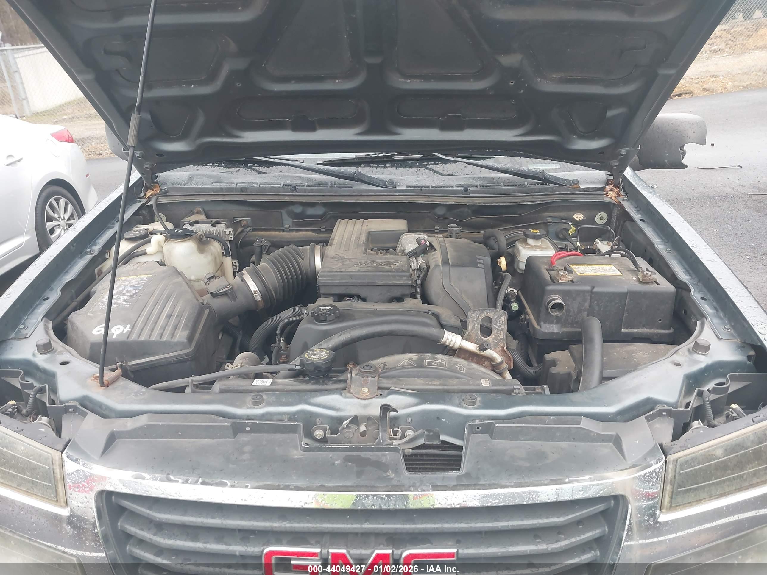 GMC CANYON image 10