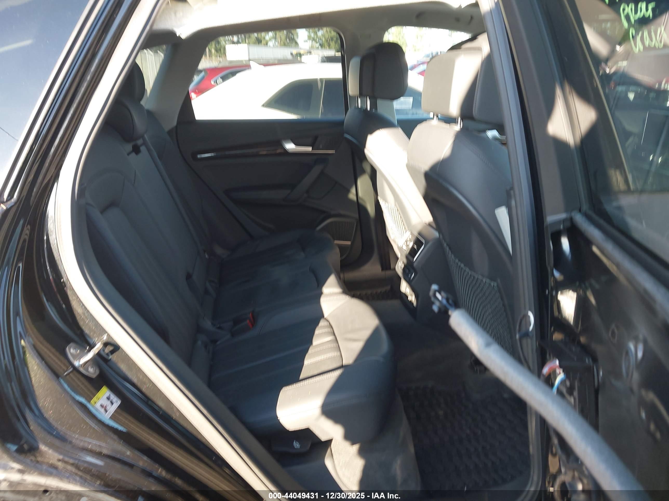 AUDI Q5 image 8
