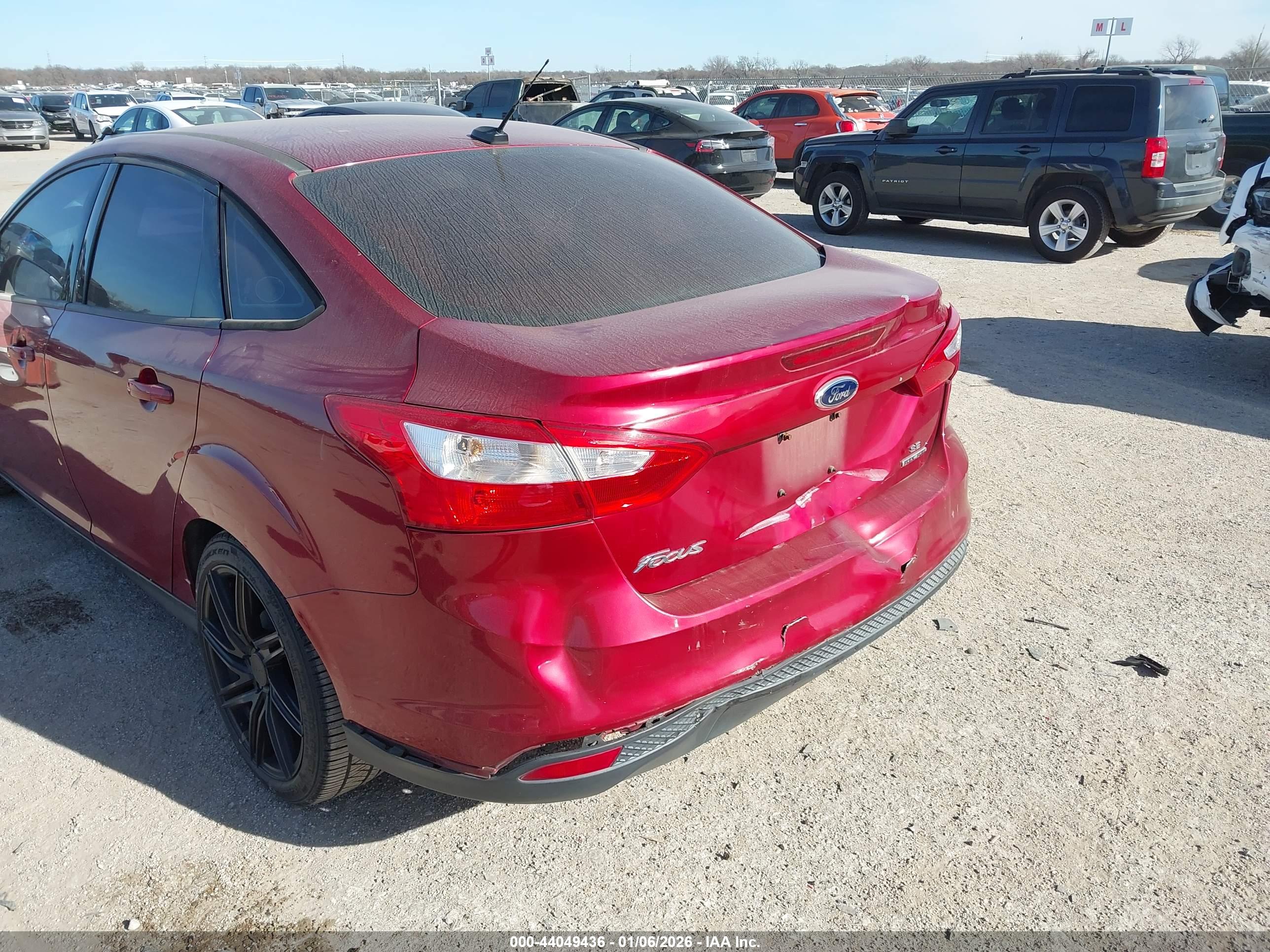 FORD FOCUS image 6
