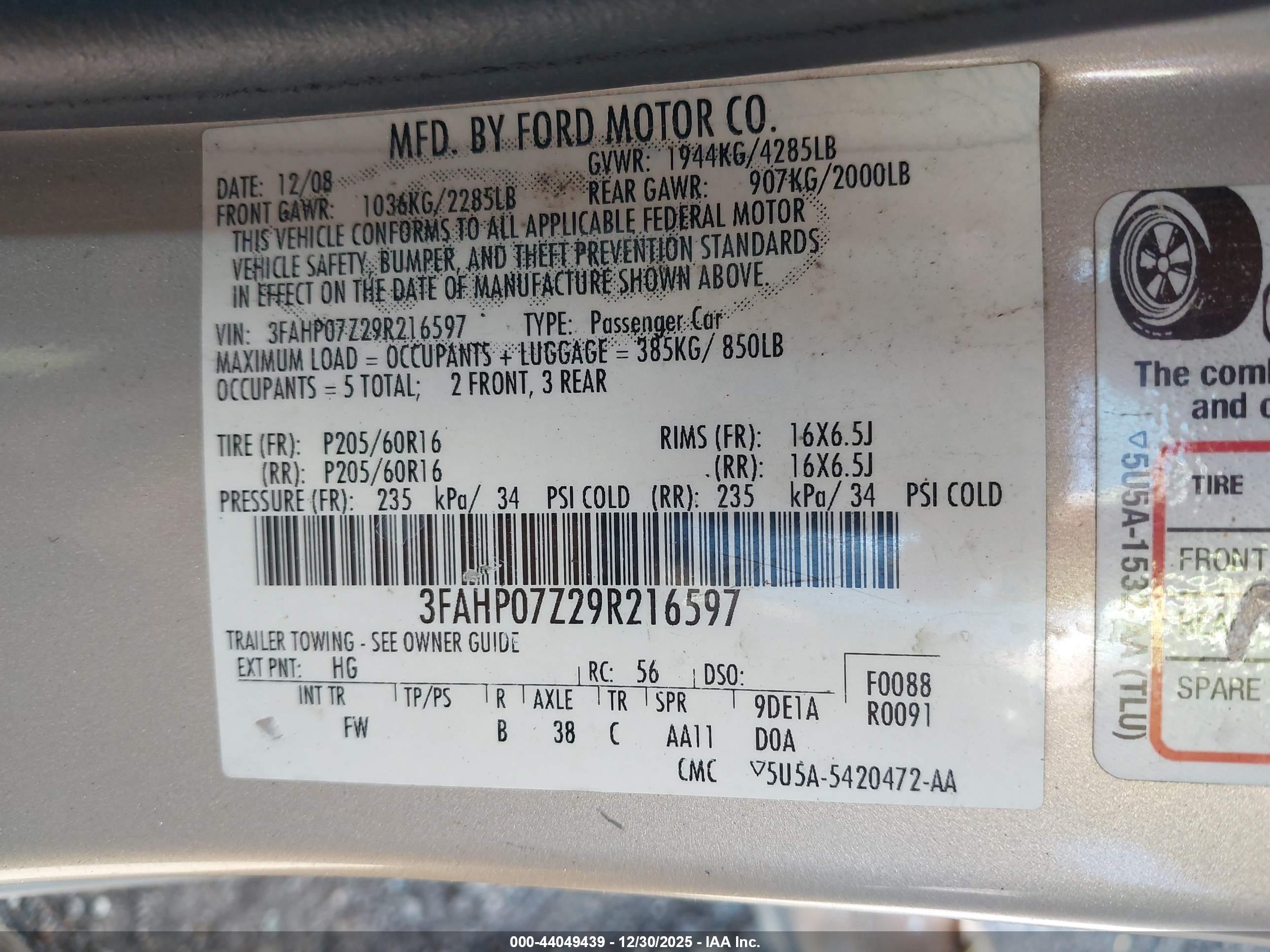 FORD FUSION image 9
