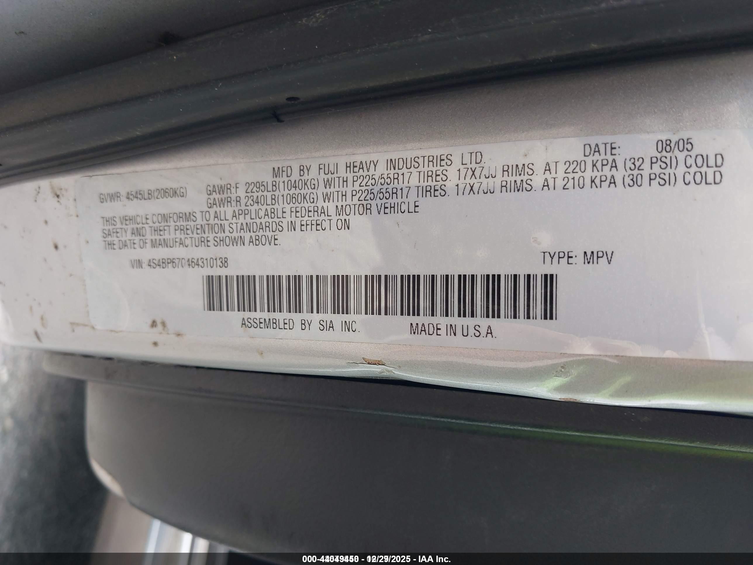 SUBARU OUTBACK image 9