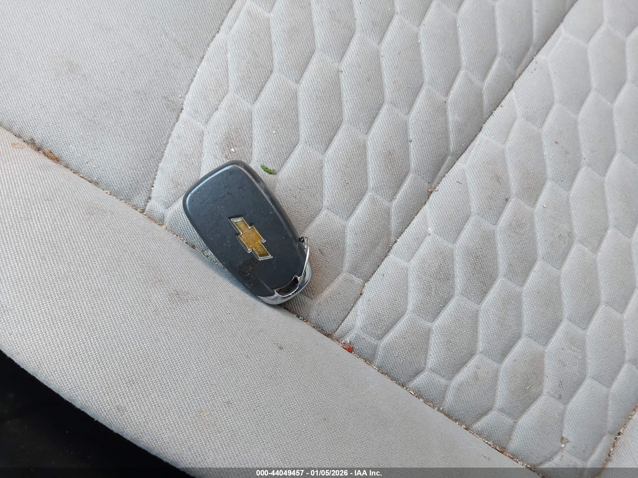 CHEVROLET EQUINOX image 11