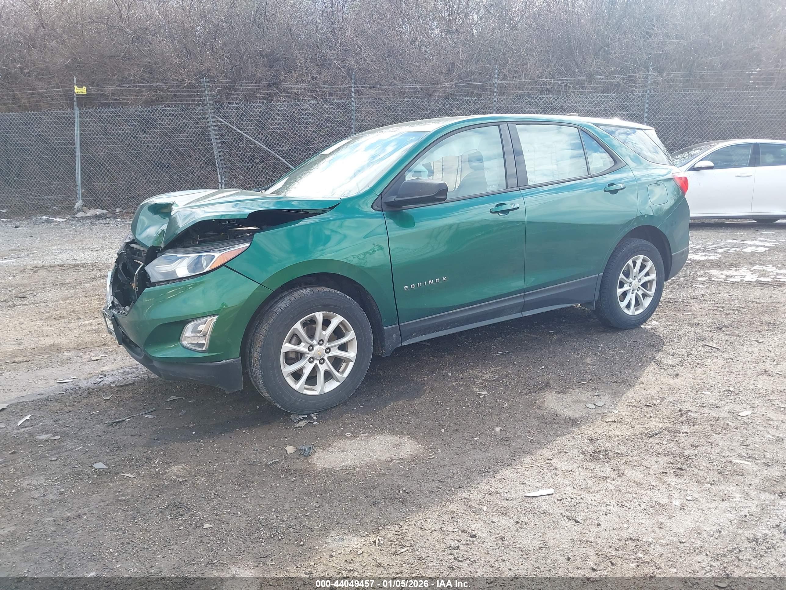 CHEVROLET EQUINOX image 2