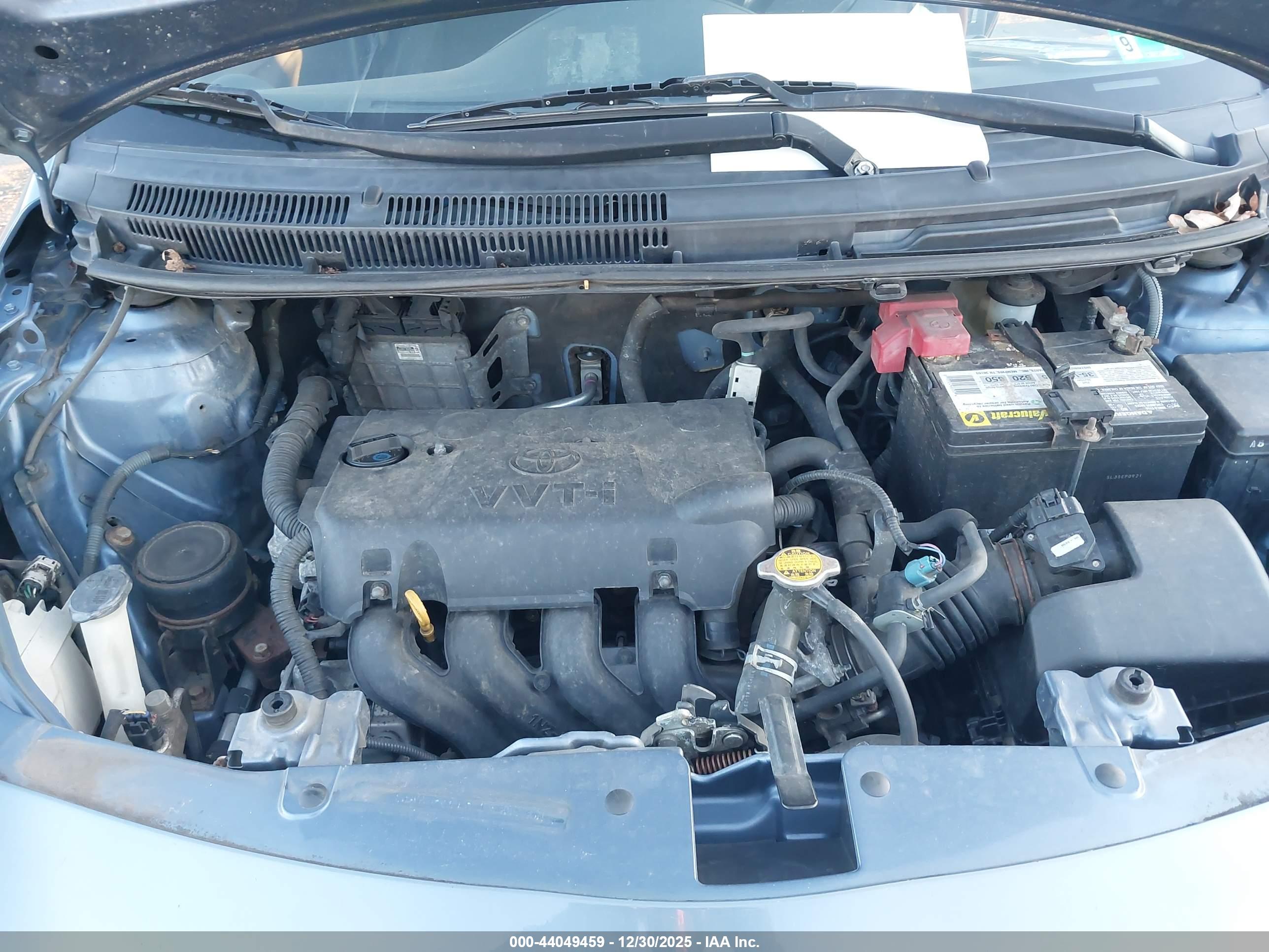 TOYOTA YARIS image 10
