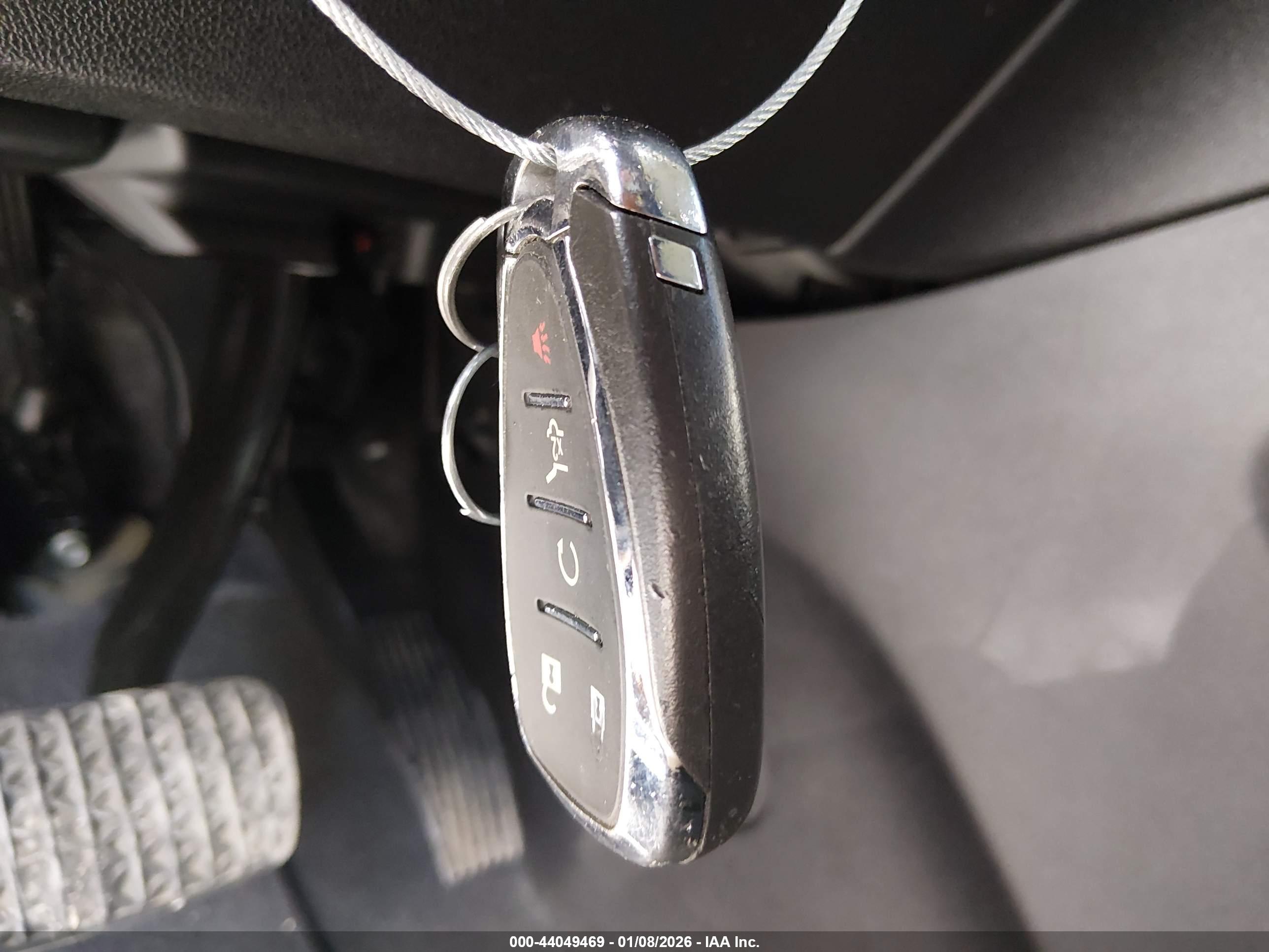 CHEVROLET EQUINOX image 11