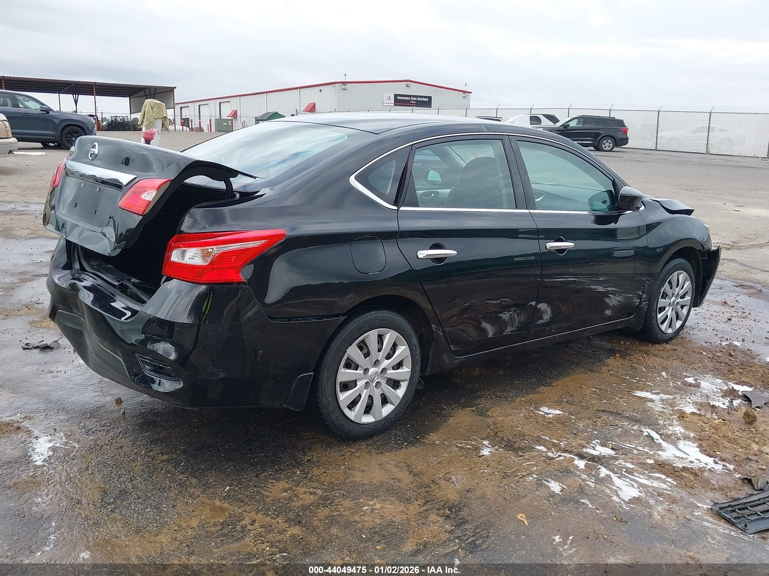 NISSAN SENTRA image 4