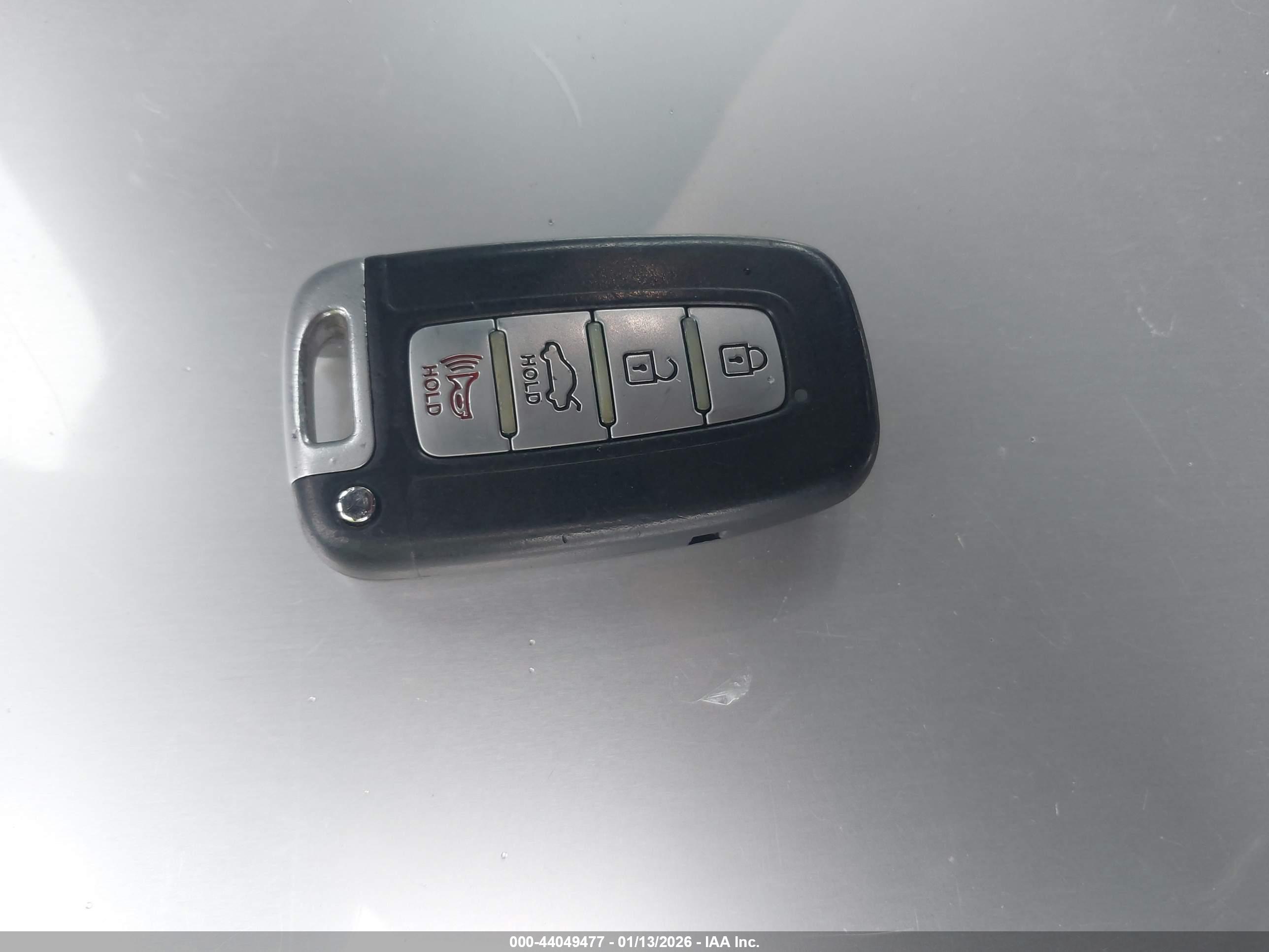 HYUNDAI SONATA image 11