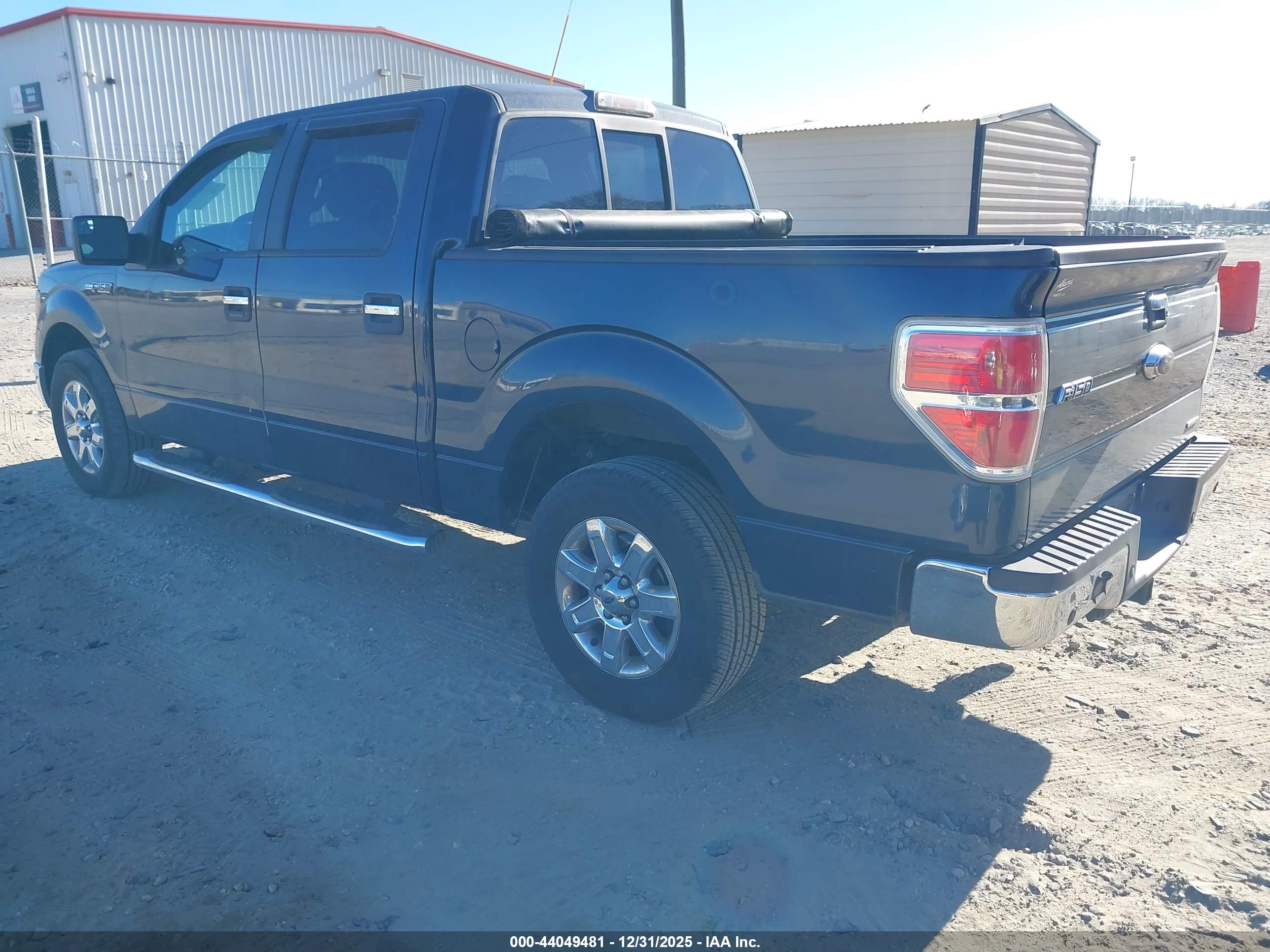 FORD F-150 image 3
