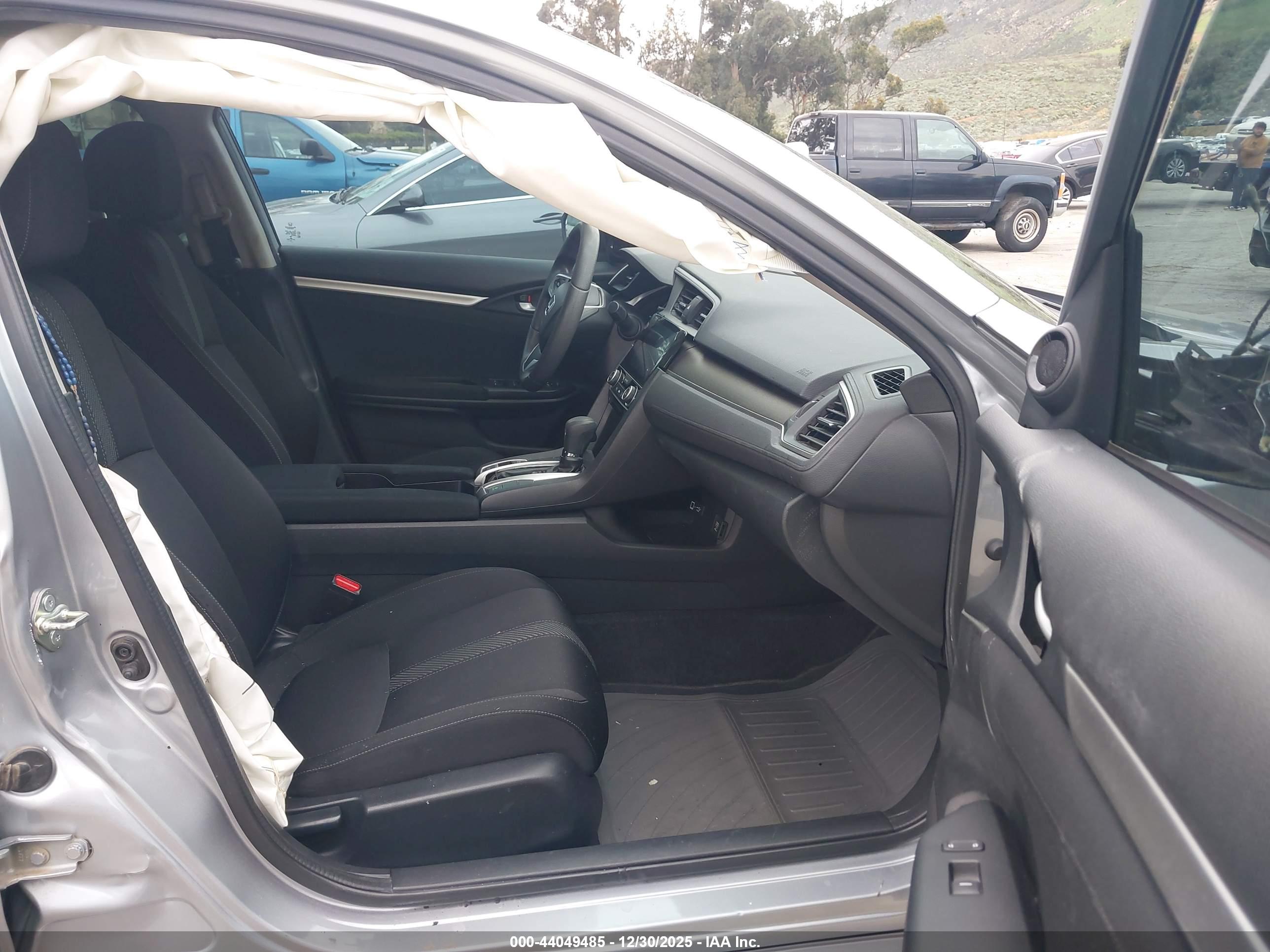 HONDA CIVIC image 5