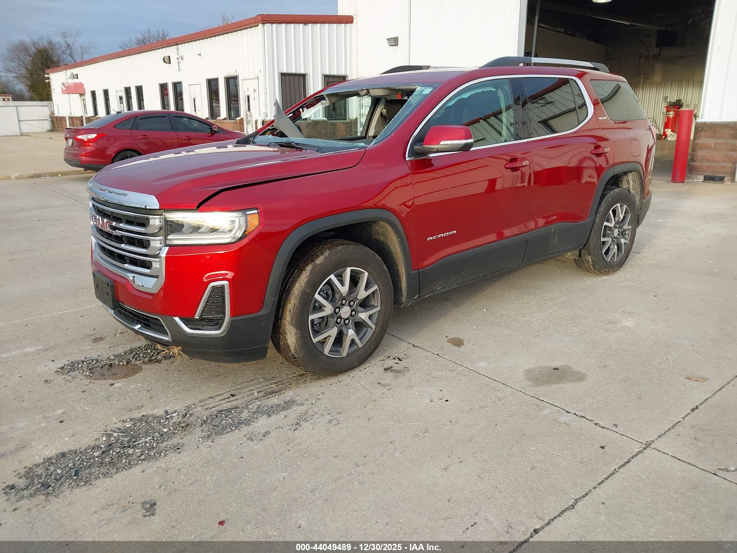 GMC ACADIA image 2