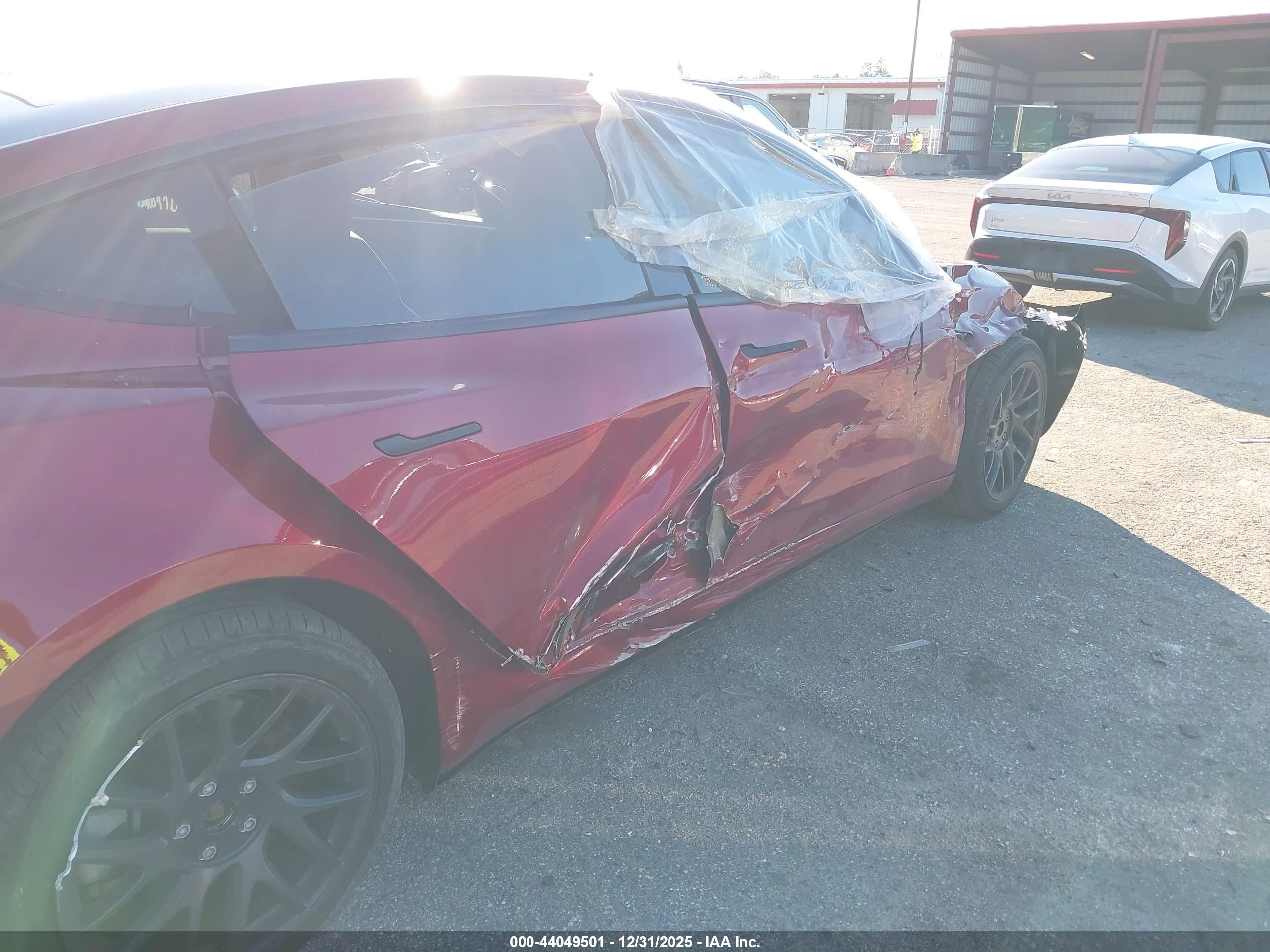 TESLA MODEL image 6
