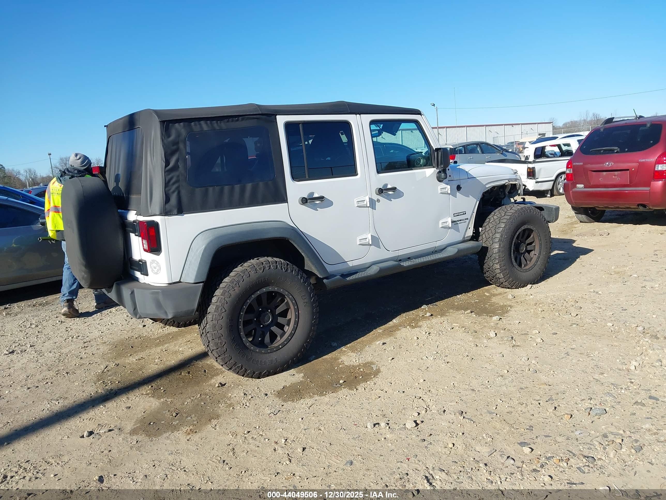 JEEP WRANGLER image 4