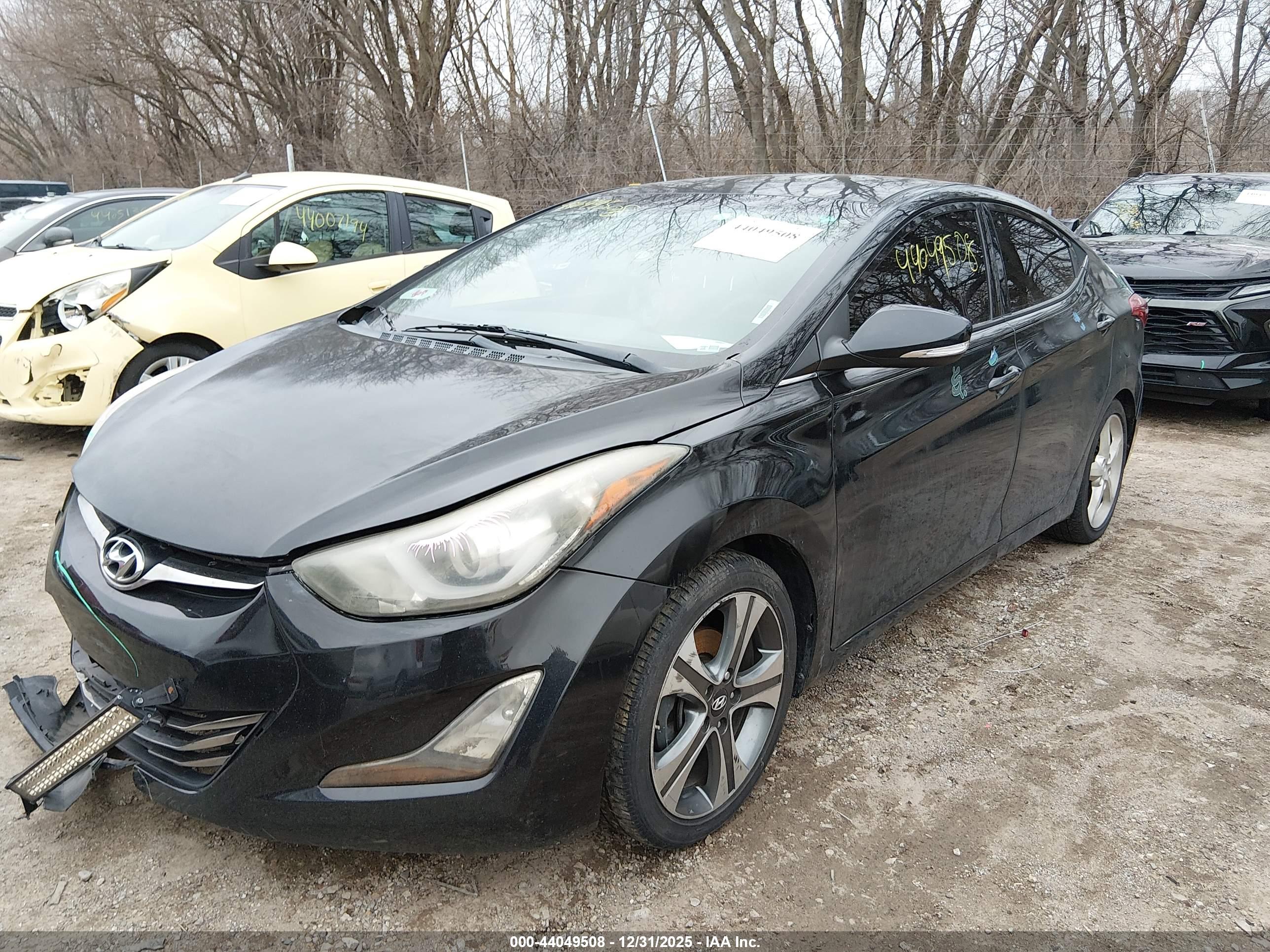 HYUNDAI ELANTRA image 2