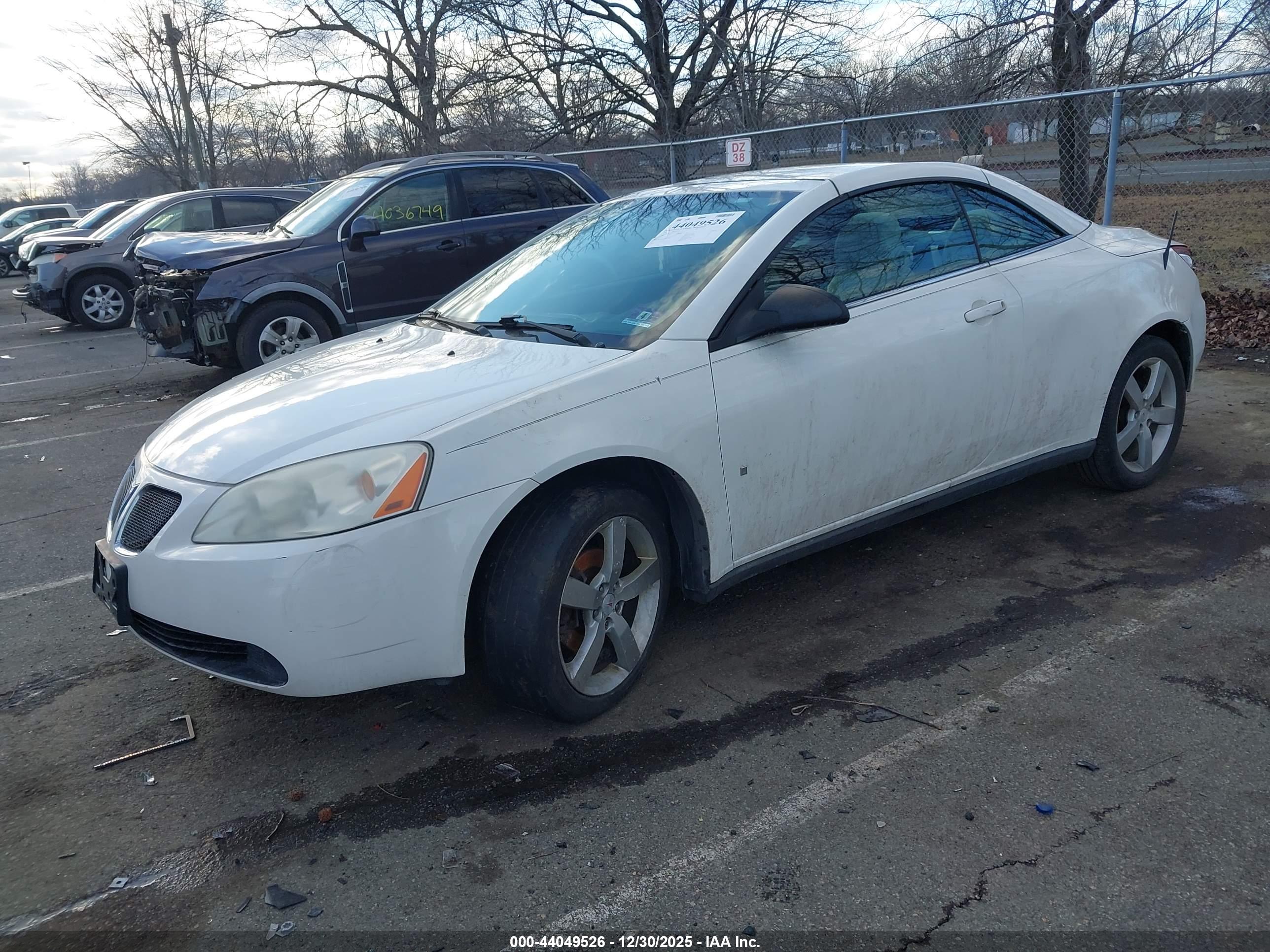 PONTIAC G6 image 2