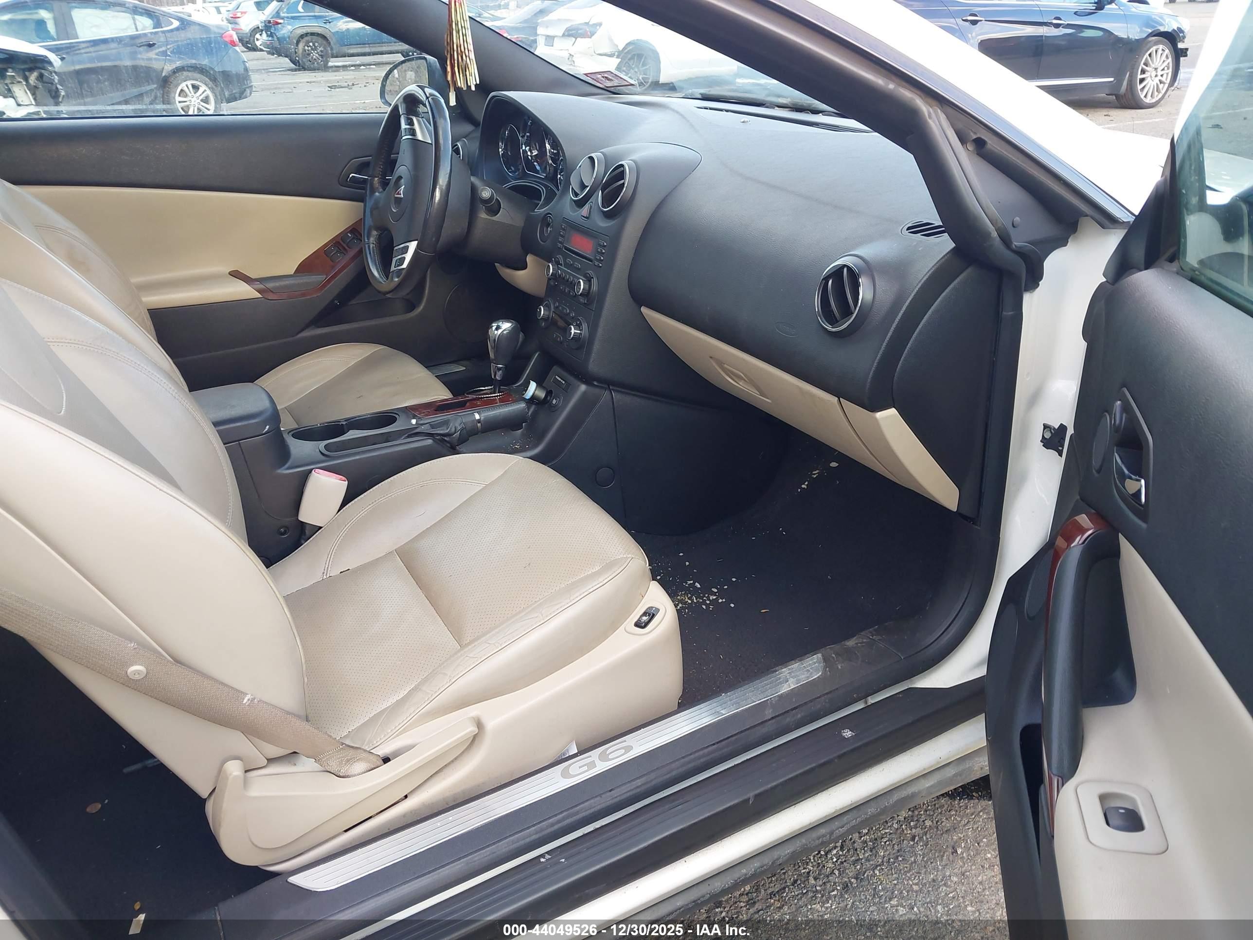 PONTIAC G6 image 5