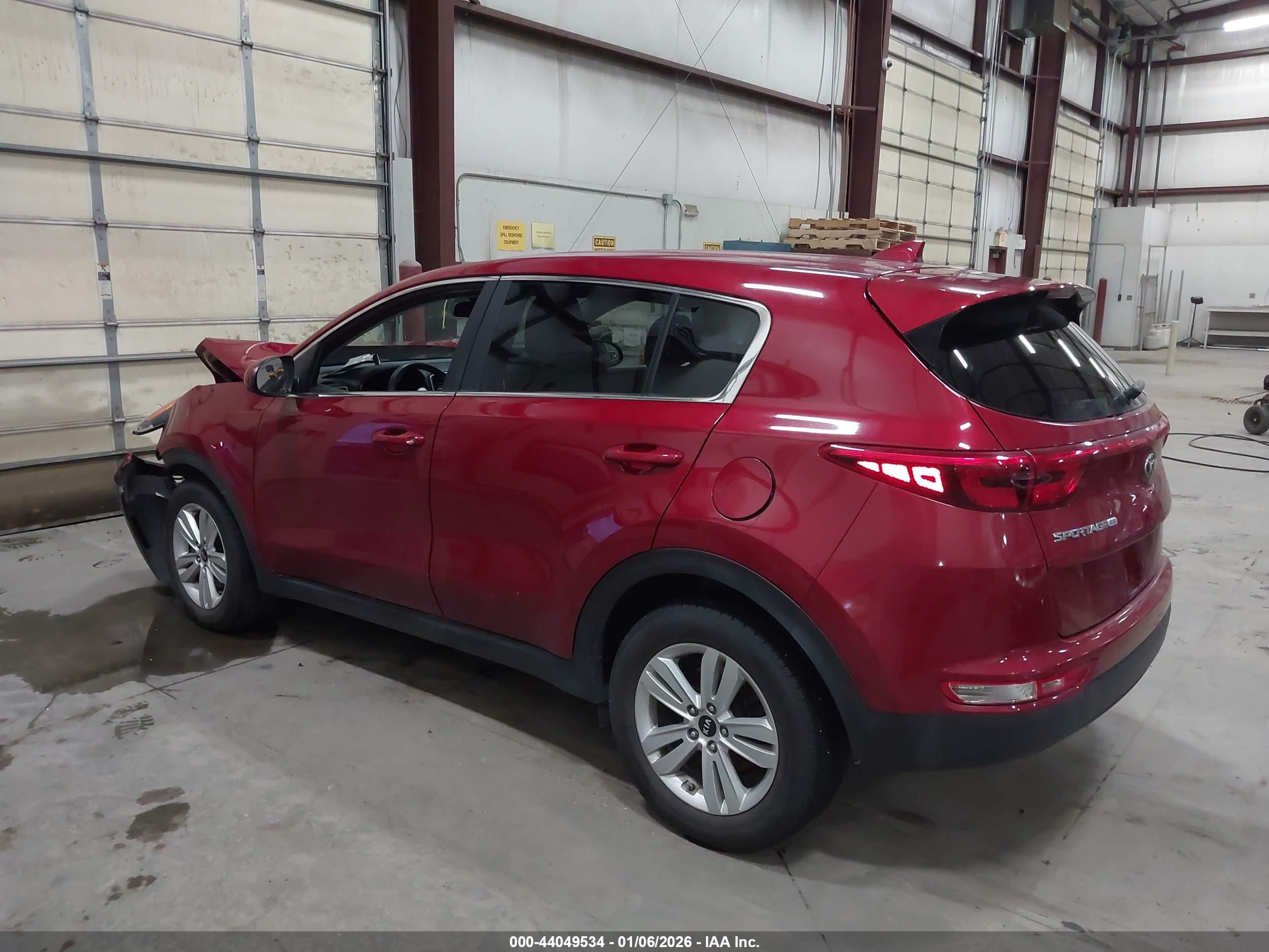 KIA SPORTAGE image 3