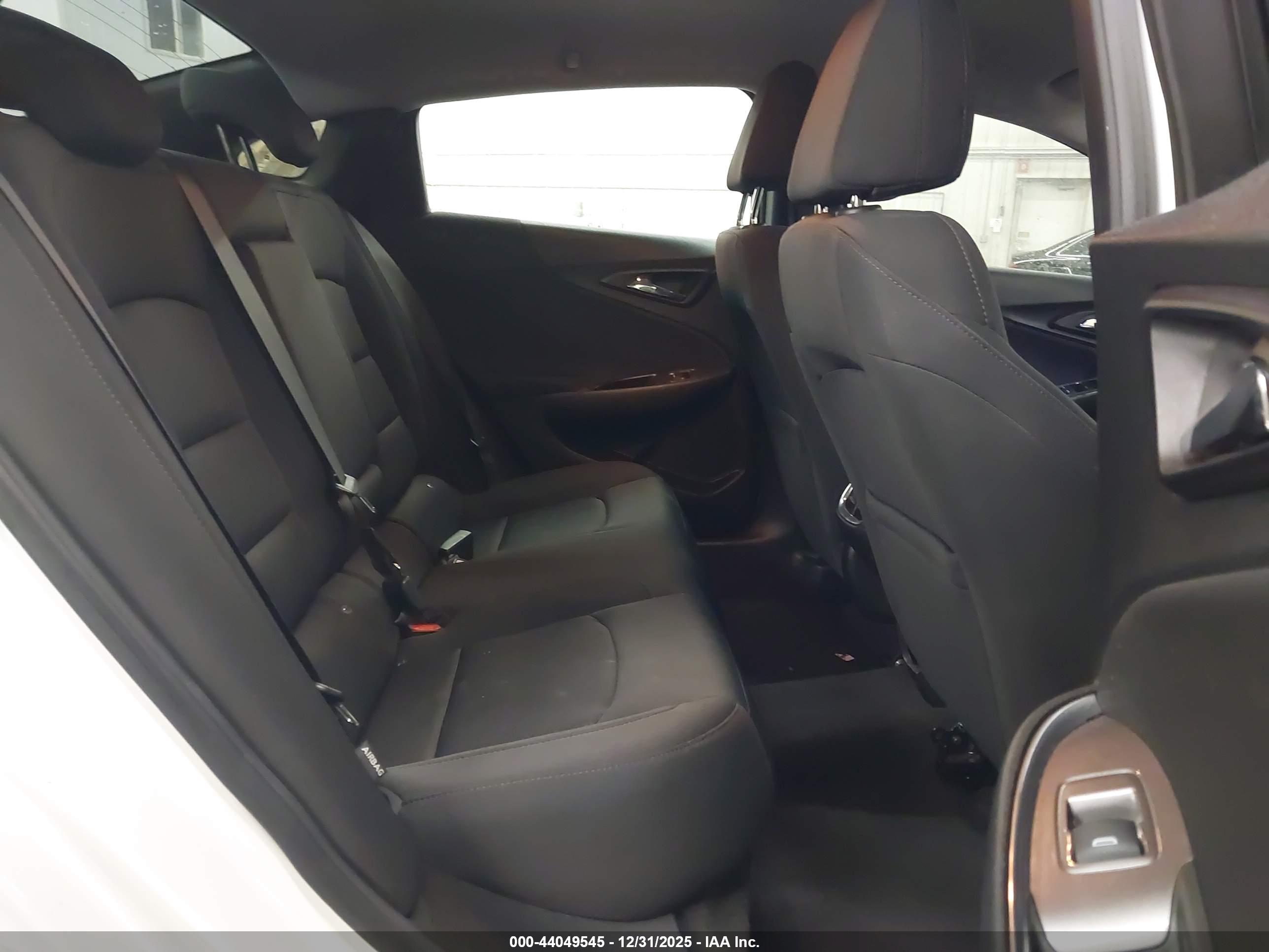 CHEVROLET MALIBU image 8
