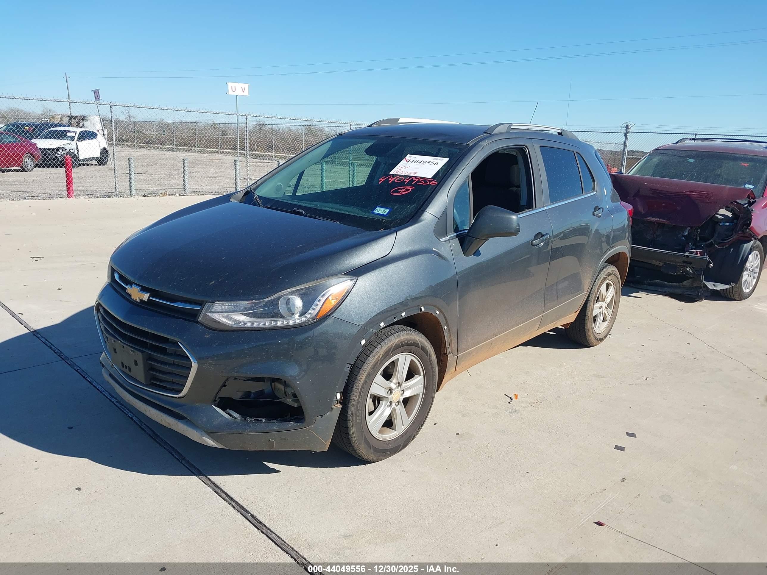 CHEVROLET TRAX image 6