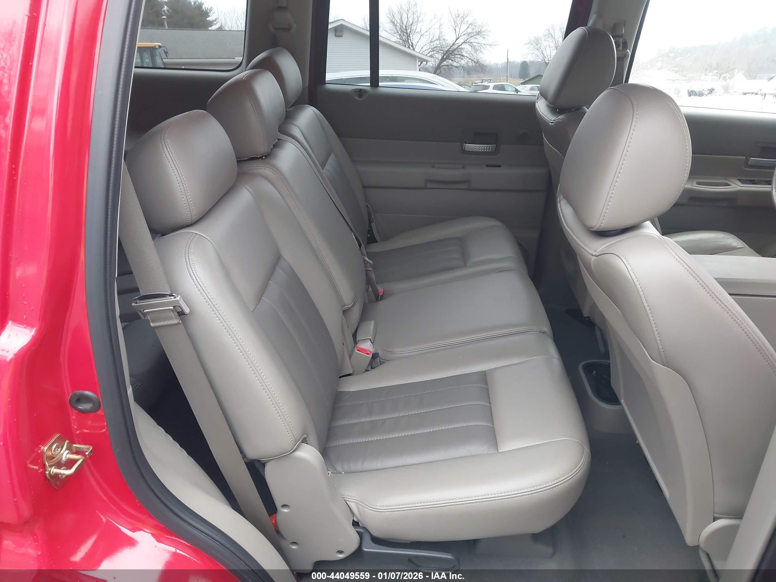 DODGE DURANGO image 8