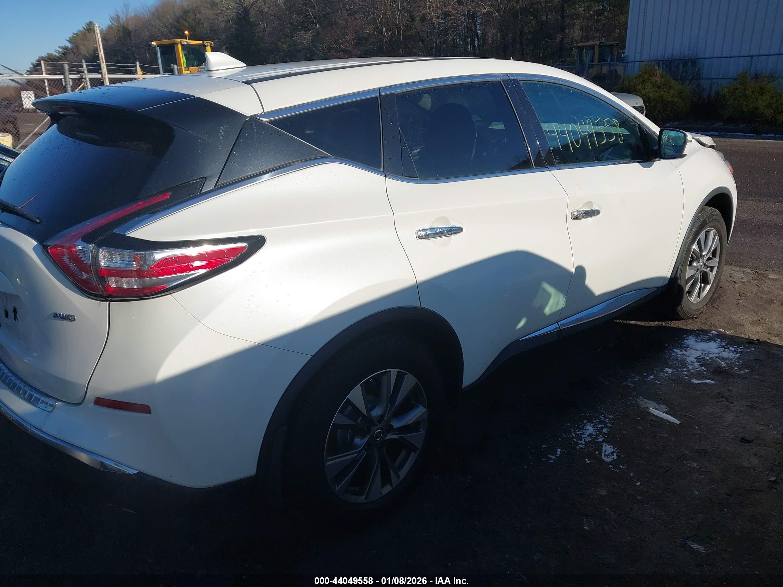 NISSAN MURANO image 4