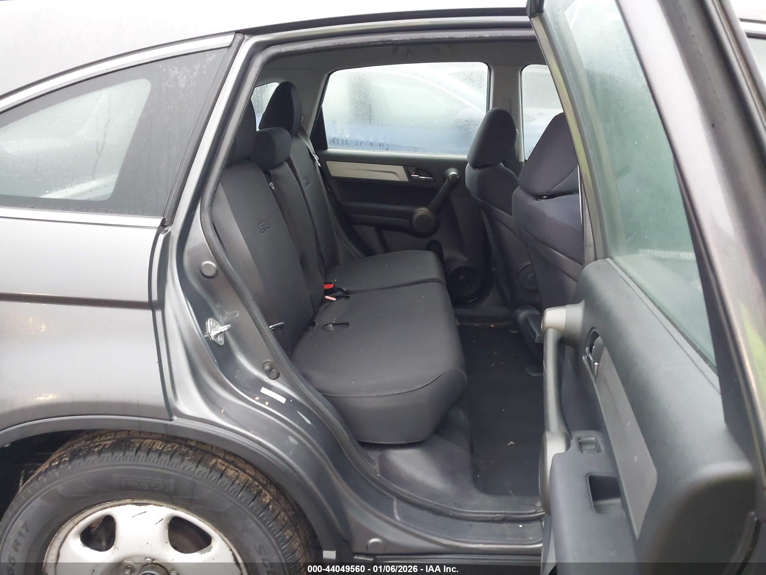 HONDA CR-V image 8
