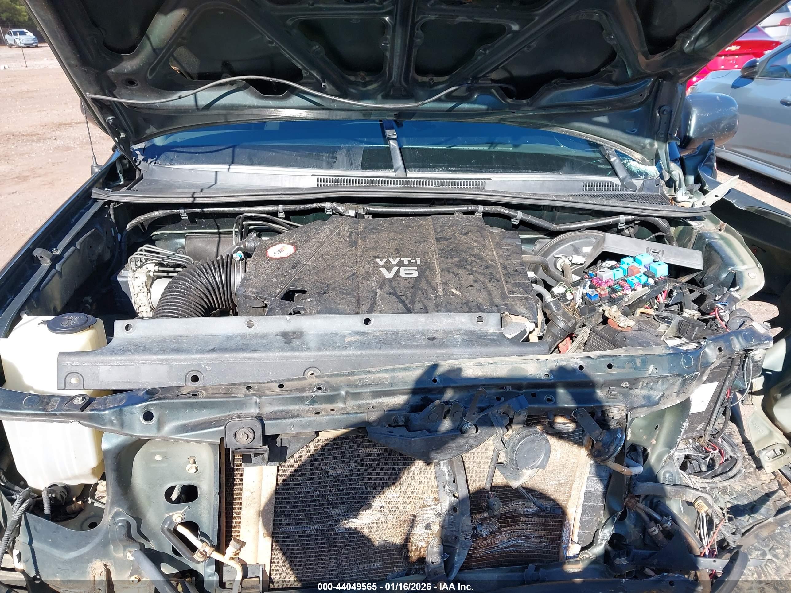 TOYOTA TACOMA image 10