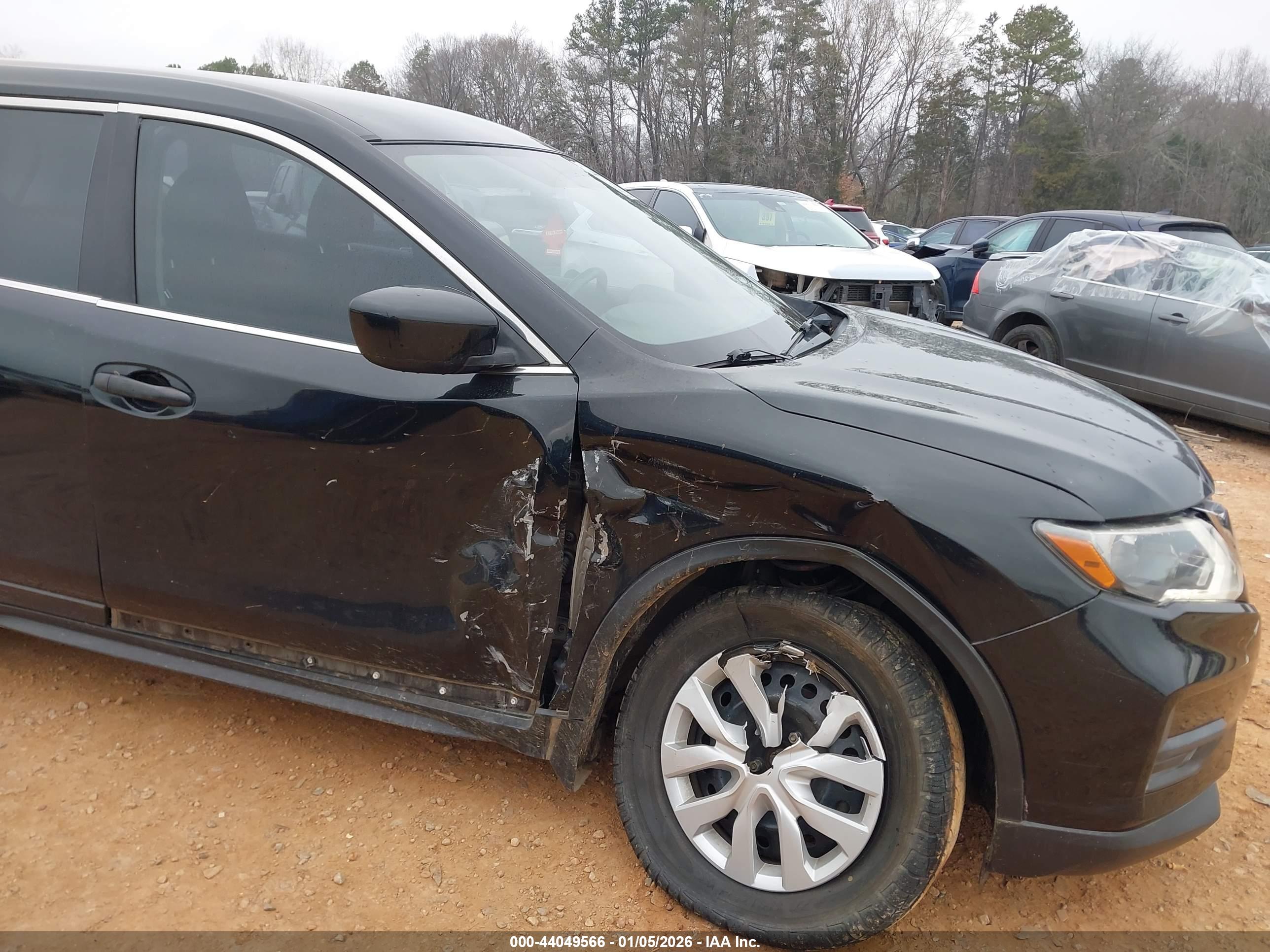 NISSAN ROGUE image 6